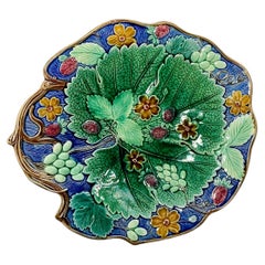 Art Nouveau Majolica Platter Gustavsberg Sweden 1860-1890