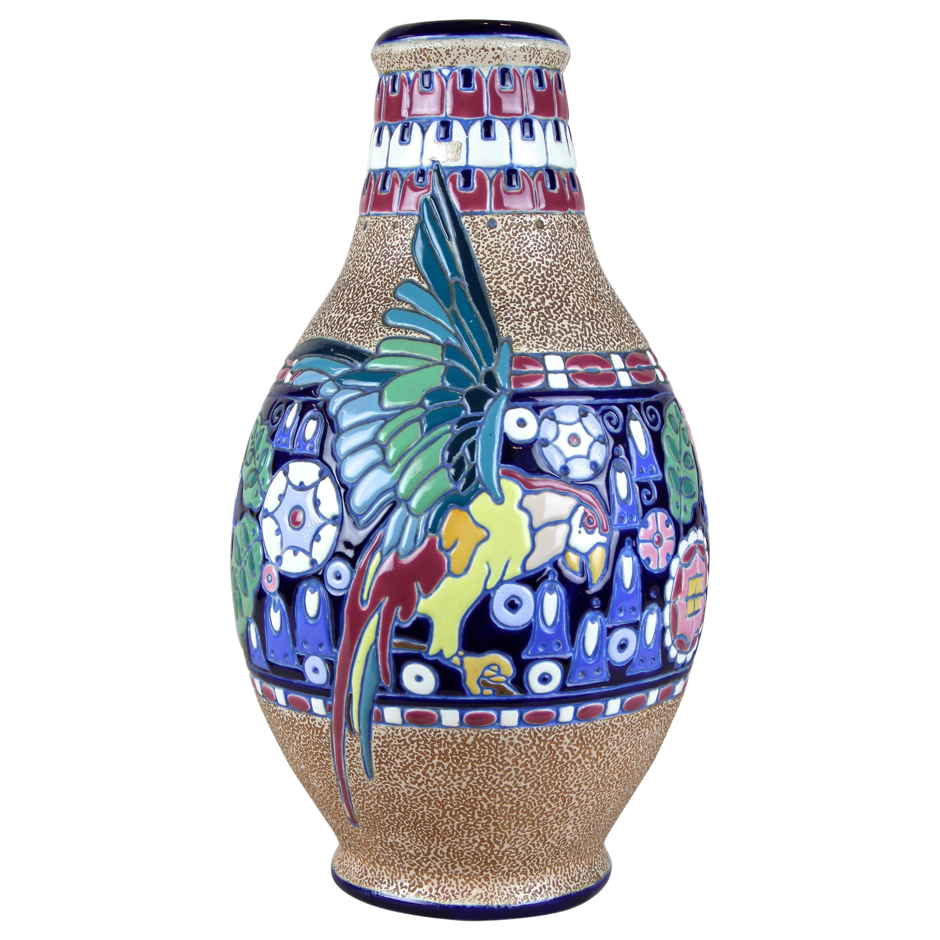 Vase Art nouveau en majolique par Amphora Czechoslovakia:: vers 1920 sur  1stDibs | vase amphora art nouveau