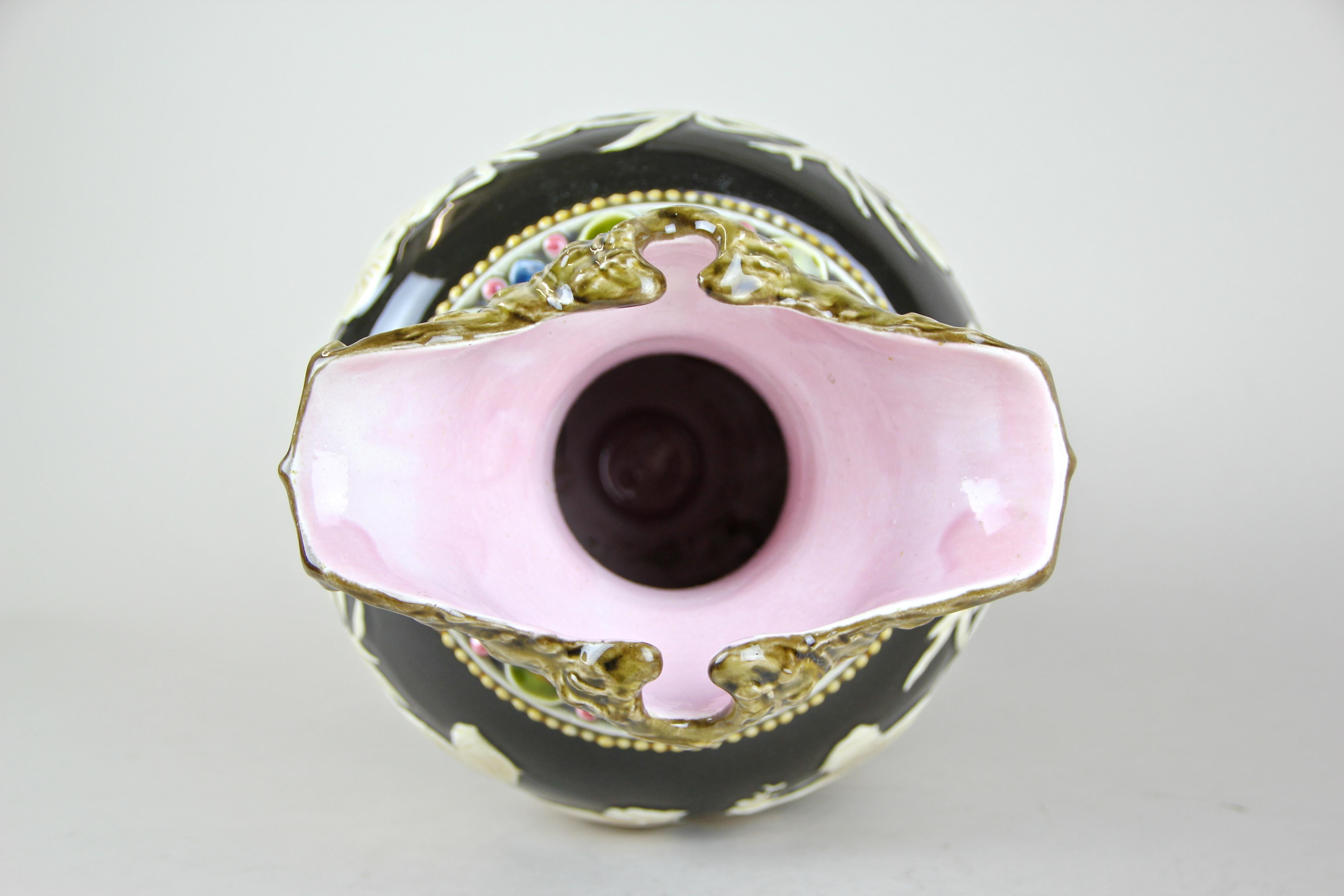 Art Nouveau Majolica Vase by Schuetz Blansko, CZ, circa 1900 10