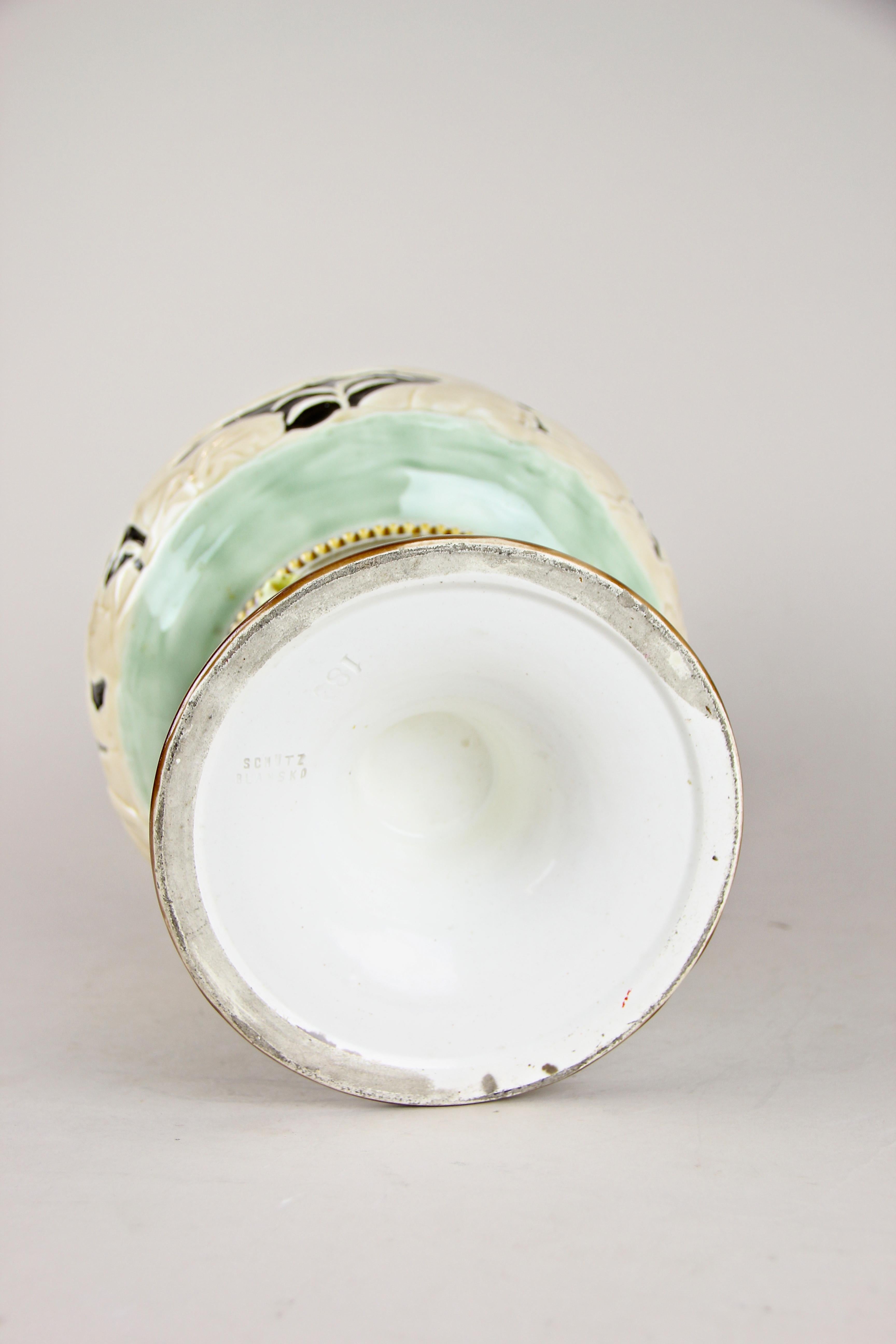 Art Nouveau Majolica Vase by Schuetz Blansko, CZ, circa 1900 12