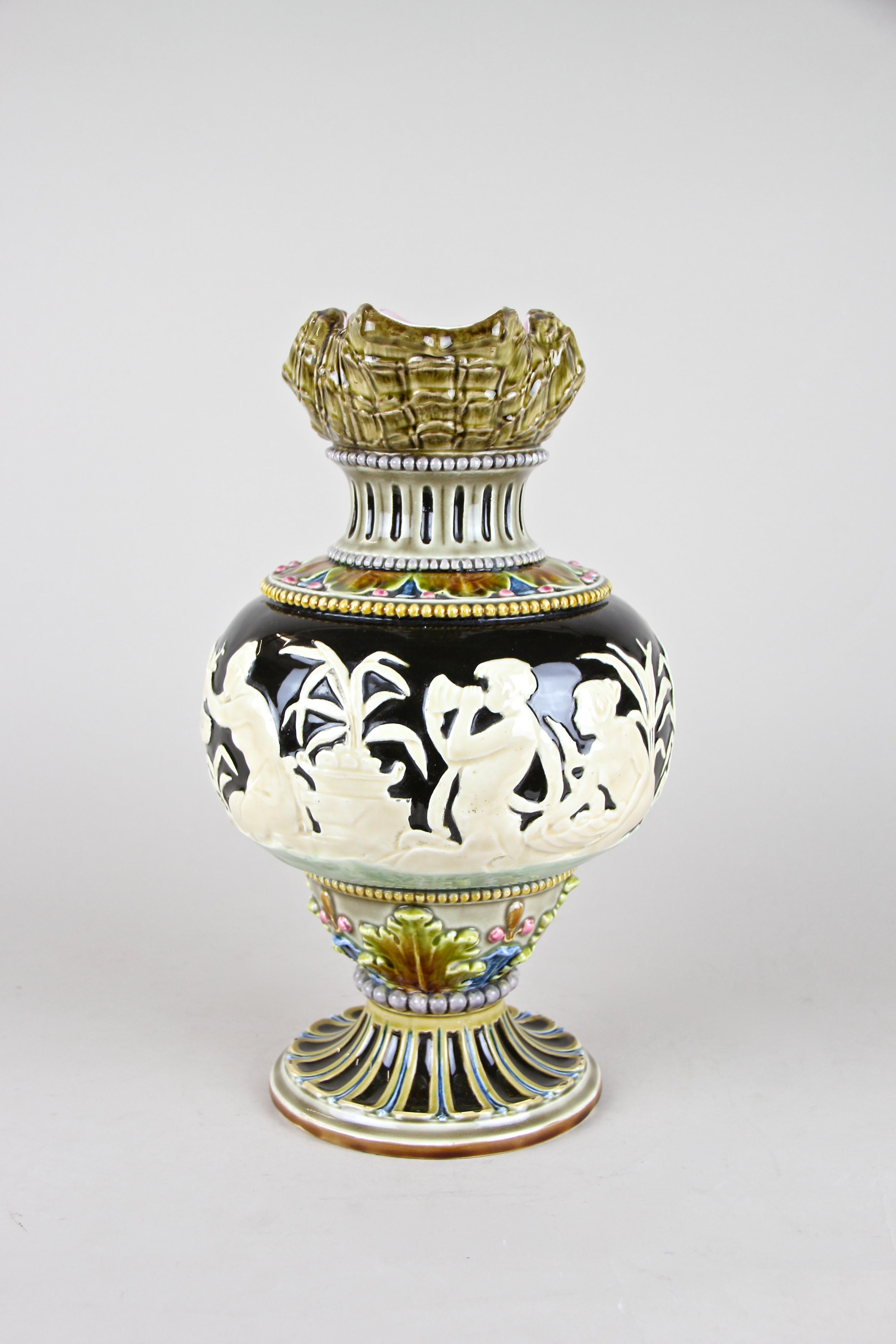 Hand-Painted Art Nouveau Majolica Vase by Schuetz Blansko, CZ, circa 1900