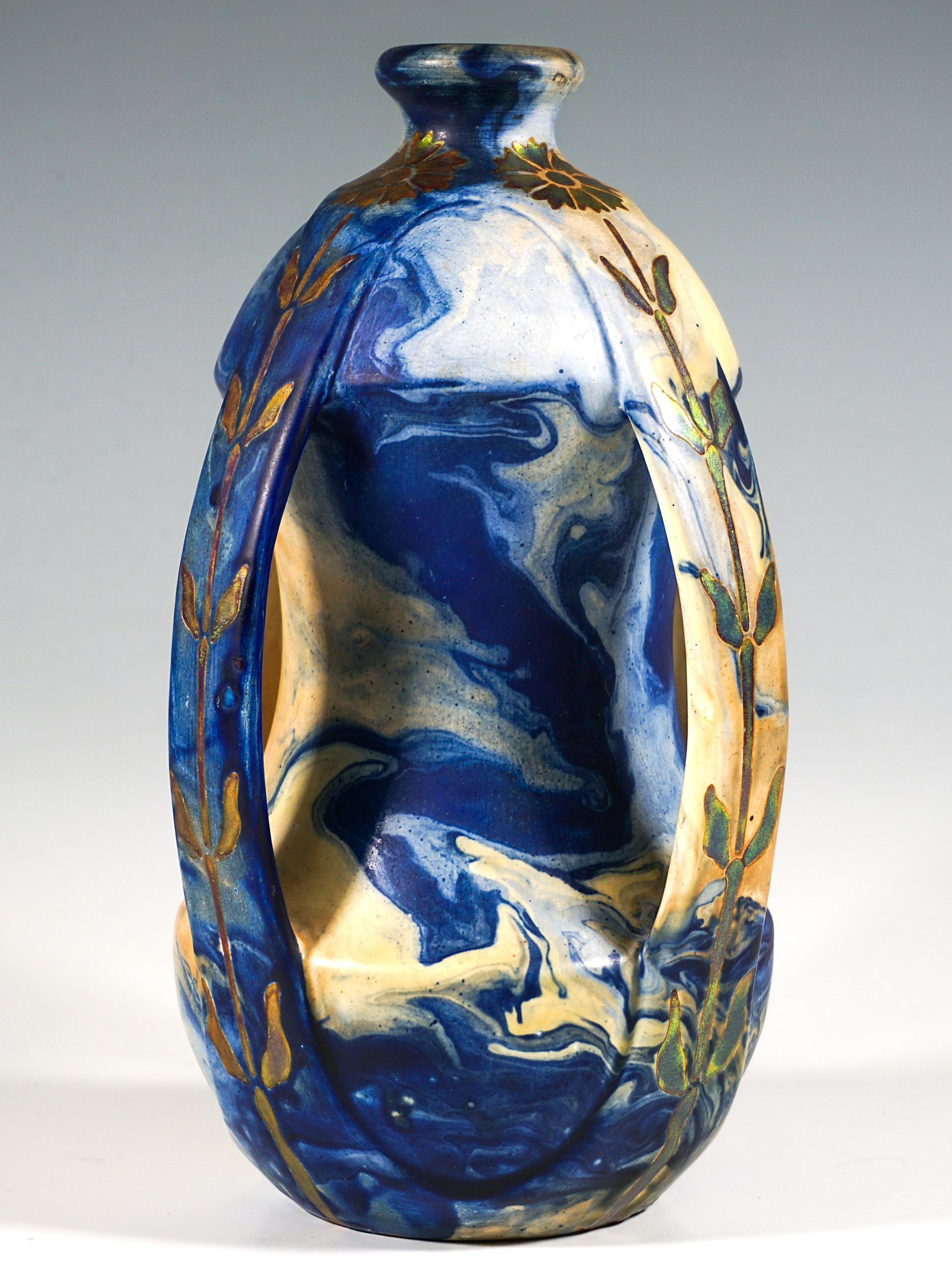 Ceramica Vaso in maiolica Art Nouveau di Tádé Sikorski per Zsolnay, Pécs, Ungheria, ca. 1900