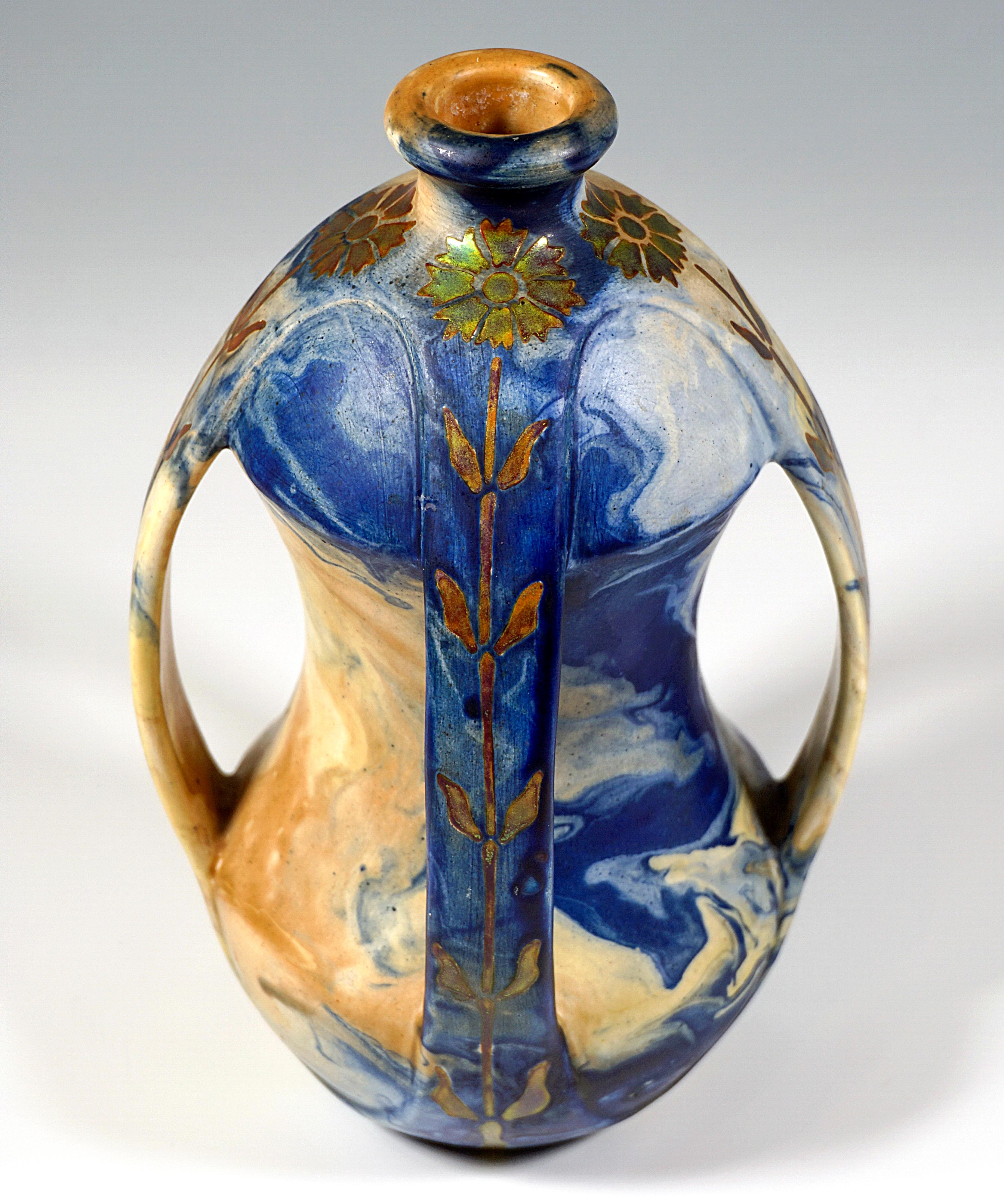 Vaso in maiolica Art Nouveau di Tádé Sikorski per Zsolnay, Pécs, Ungheria, ca. 1900 2