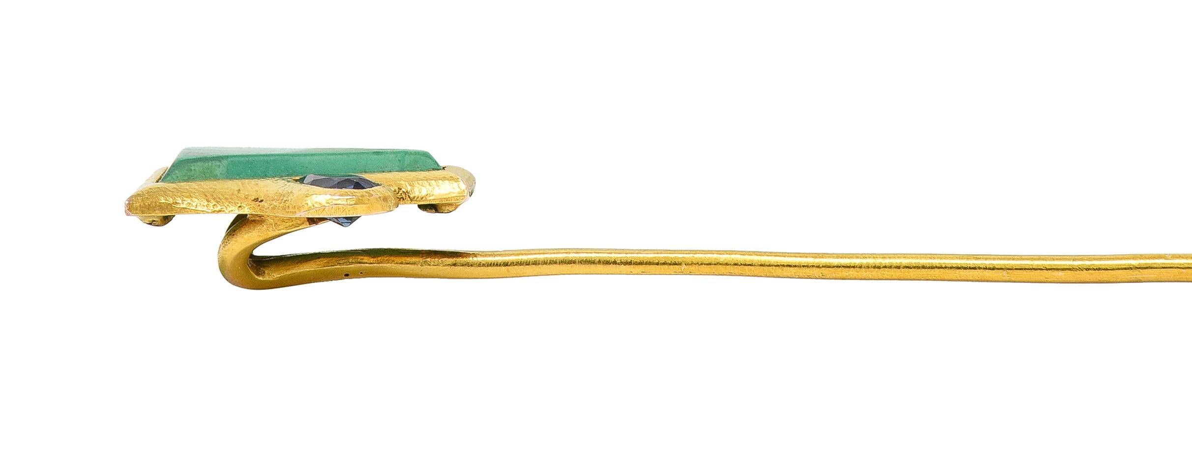 Art Nouveau Malachite Sapphire 14 Karat Yellow Gold Shield Antique Stickpin For Sale 1