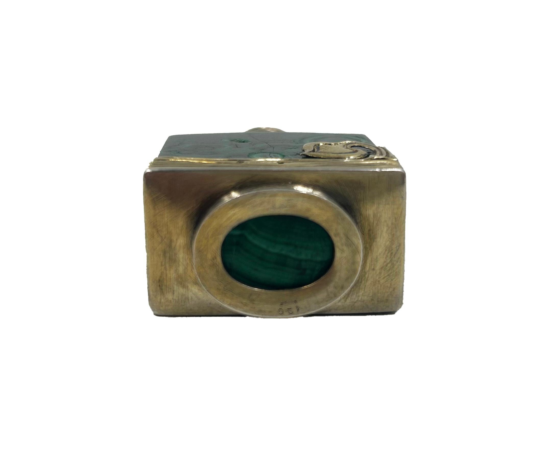 Petit Vase en Malachite par Henri Vever – Art Nouveau, circa 1900 For Sale 2
