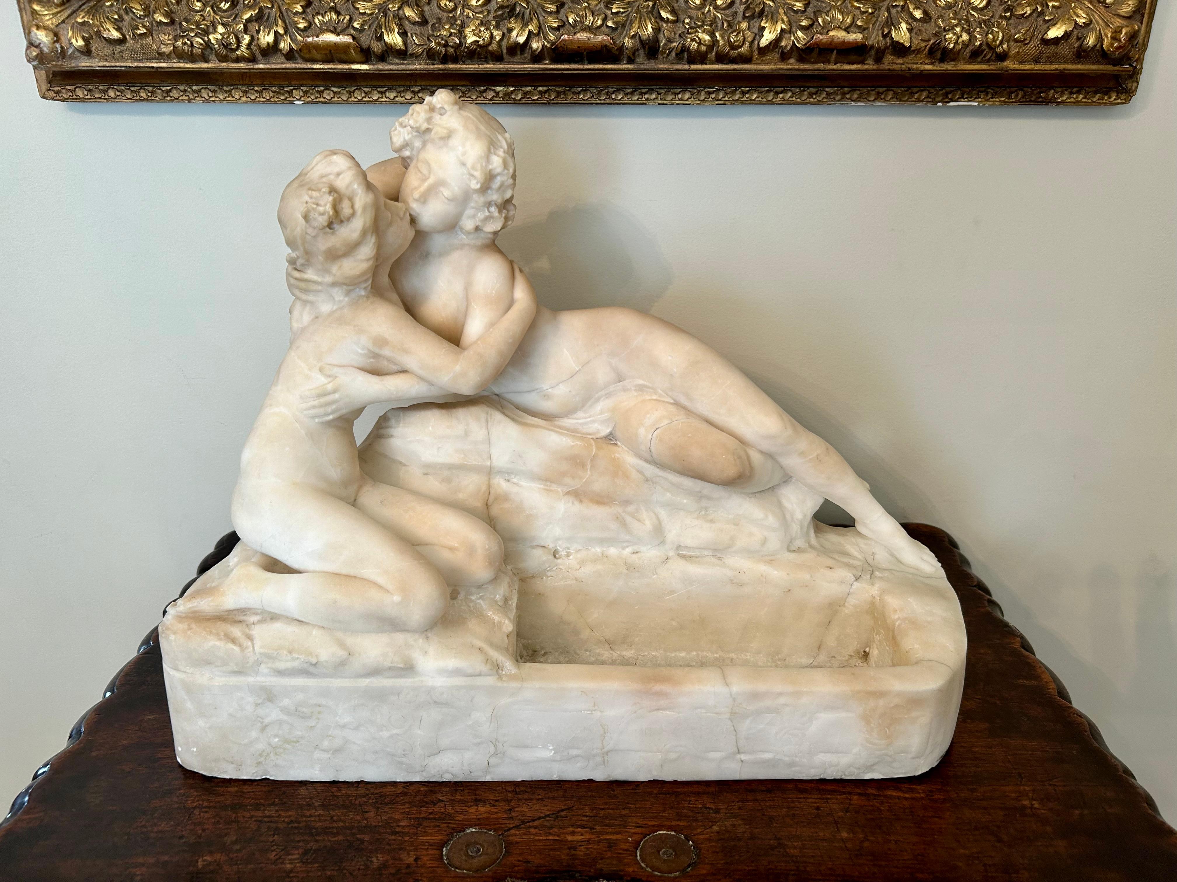 20th Century Art Nouveau Marble Sculpture of Two Figures Kissing For Sale