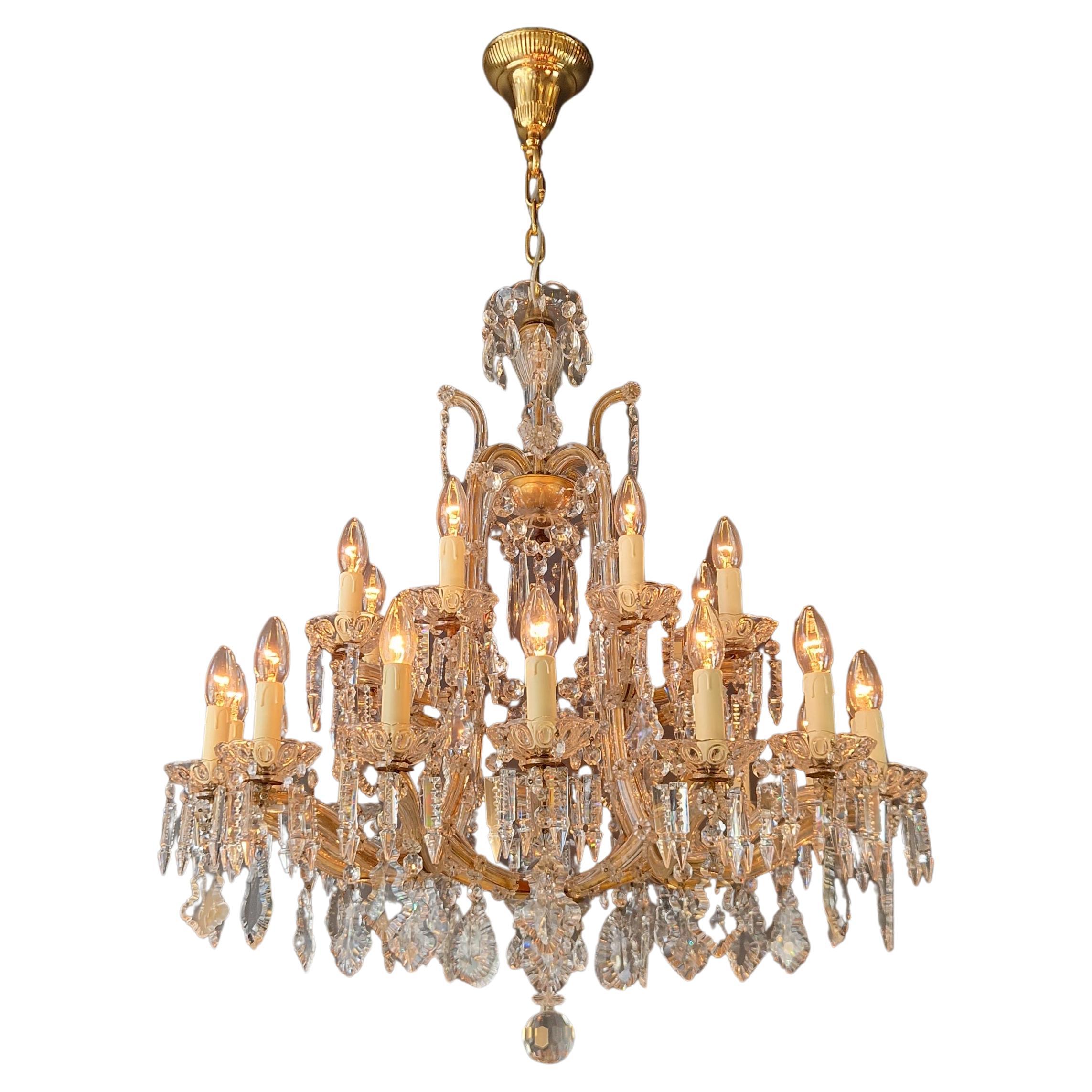 Lampadario in cristallo Art Nouveau Maria Teresa Lampadario in vetro a foglia d'acero Antico