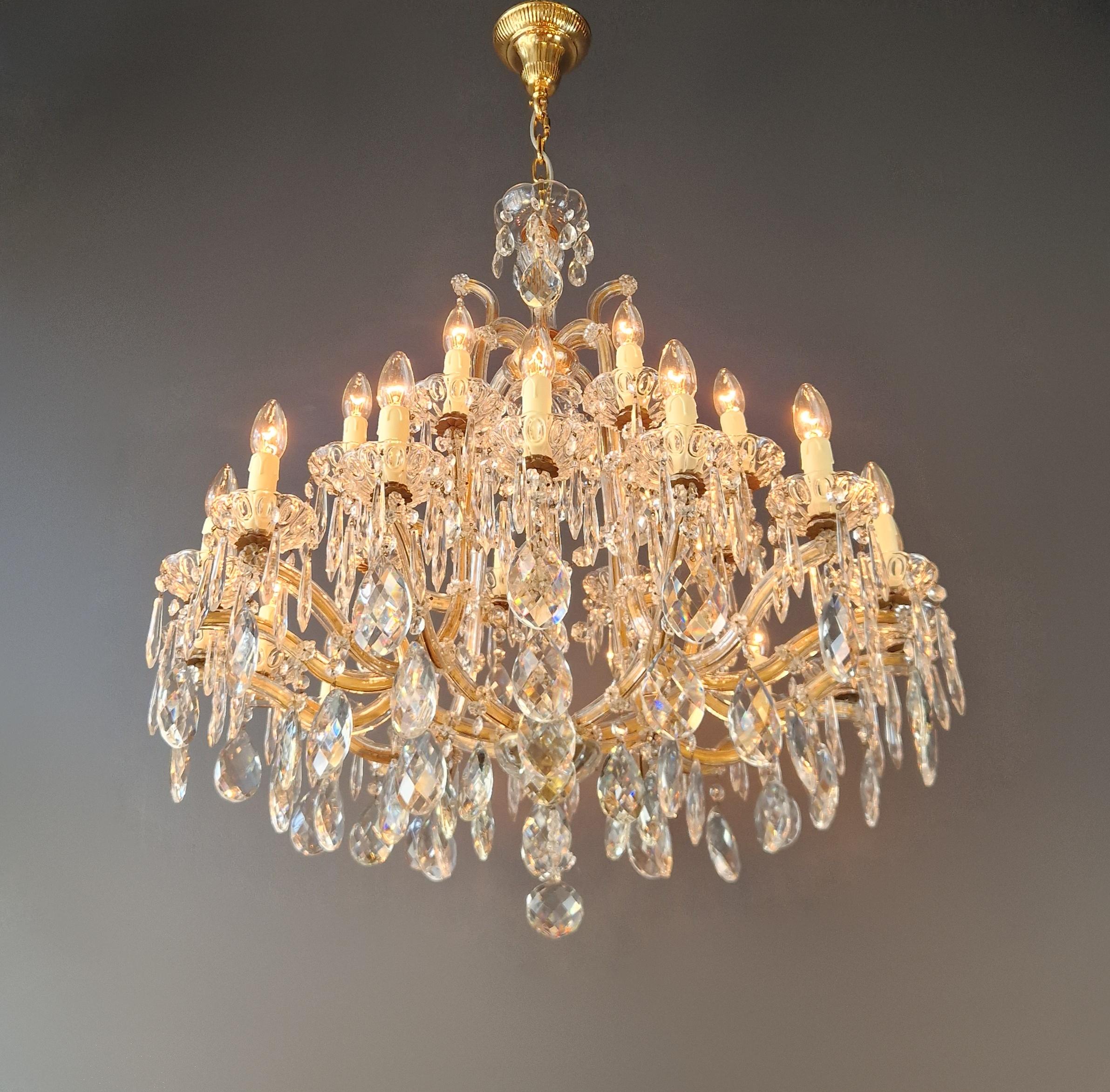 Annodato a mano Lampadario a goccia in cristallo Art Nouveau Maria Theresa Lampadario in ottone e vetro antico in vendita
