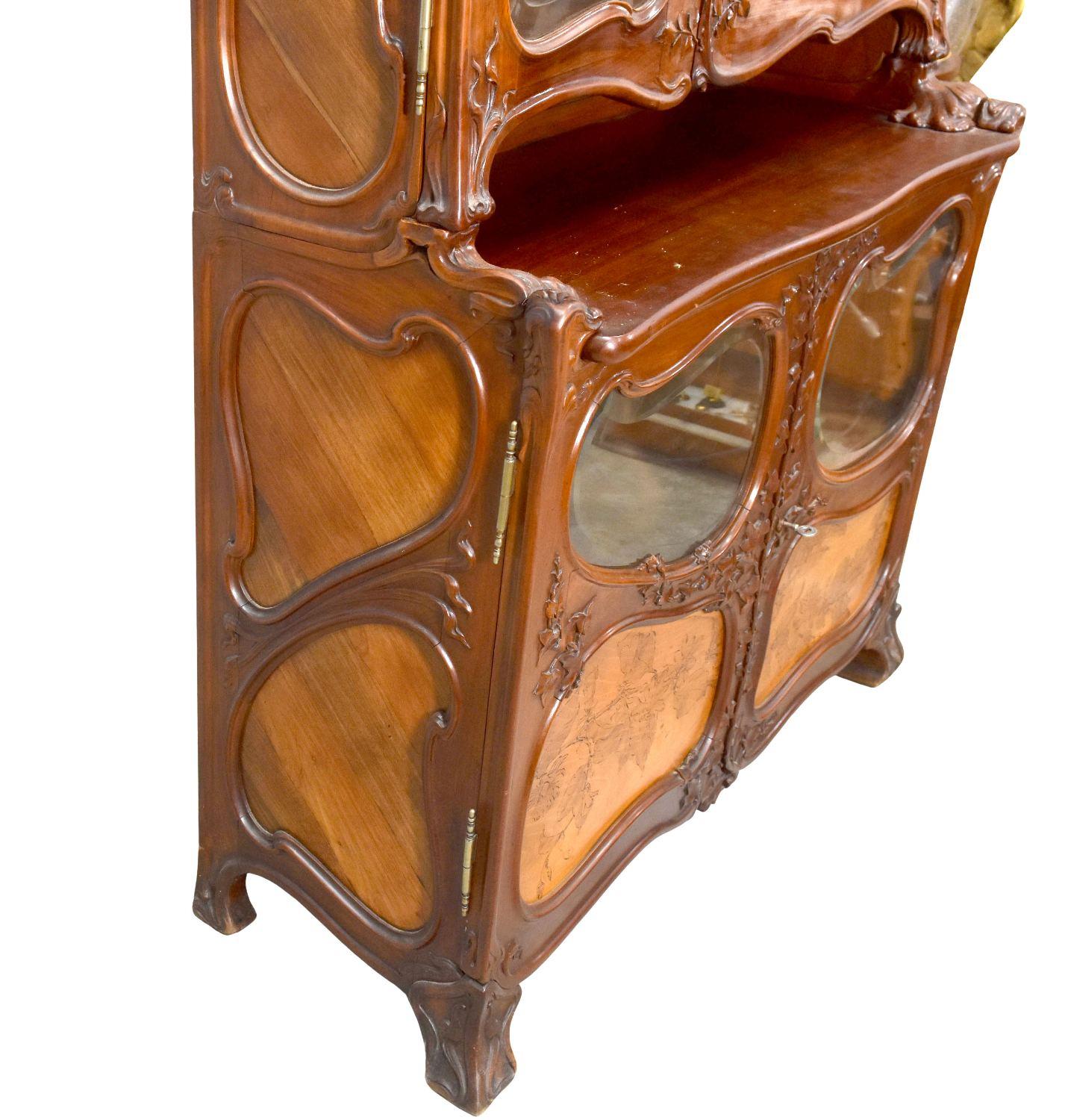 Fruitwood Art Nouveau Marquetry Inlaid Showcase, circa 1900 For Sale