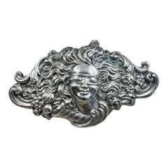 Spilla in stile Art Nouveau Donna Mascherata Fanciulla Dea Fiore Argento Belle Epoque