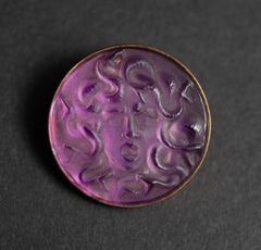 Broche Méduse Art Nouveau de René Lalique - Verre et Laiton