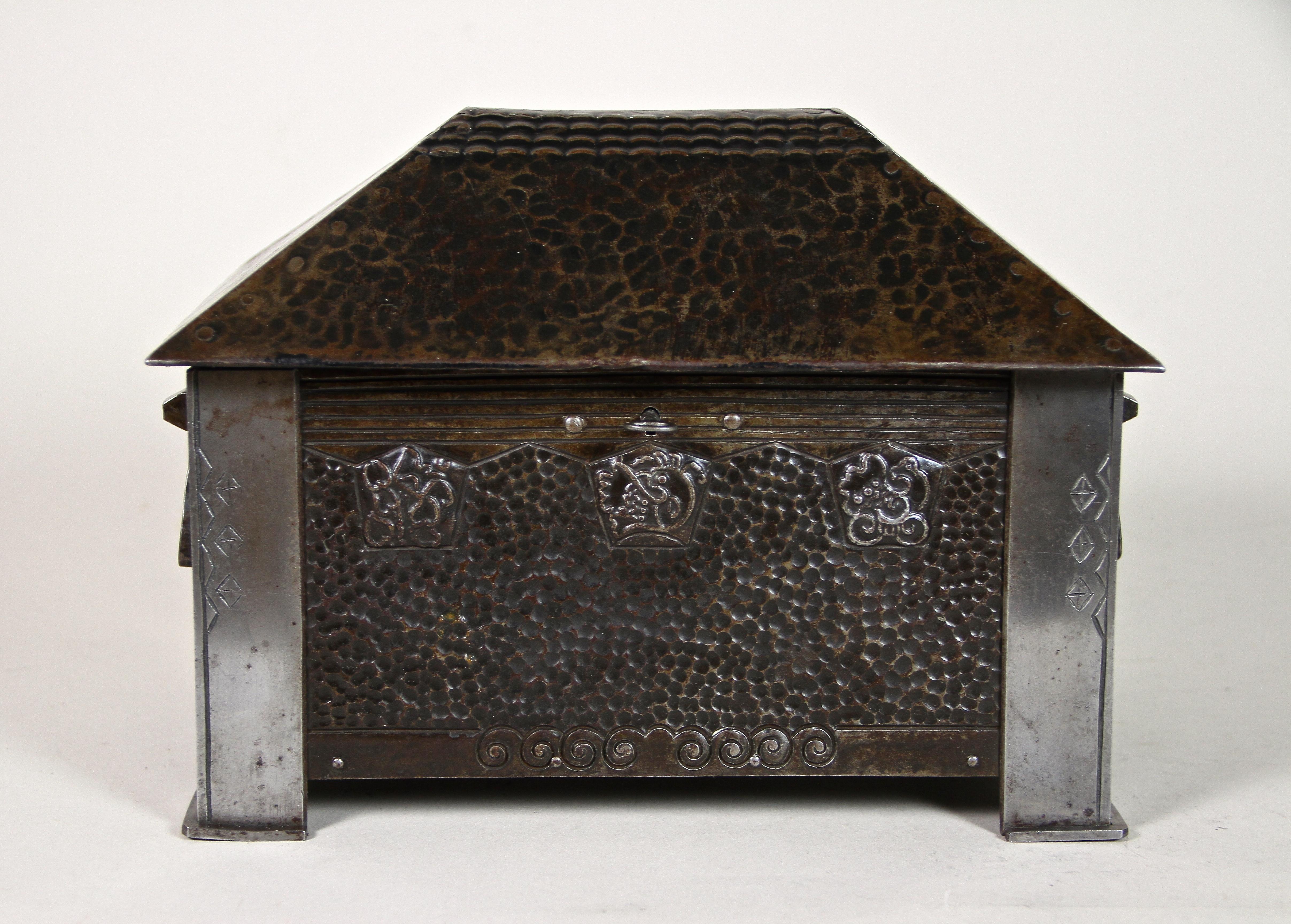 One of a kind Art Nouveau Metal Chest or Box elaborately handmade by the artist in Hungary around 1900. Designed in the style of a treasure chest, this uncommon metal box shows a beautiful hammer finished surface and impresses with artfully engraved