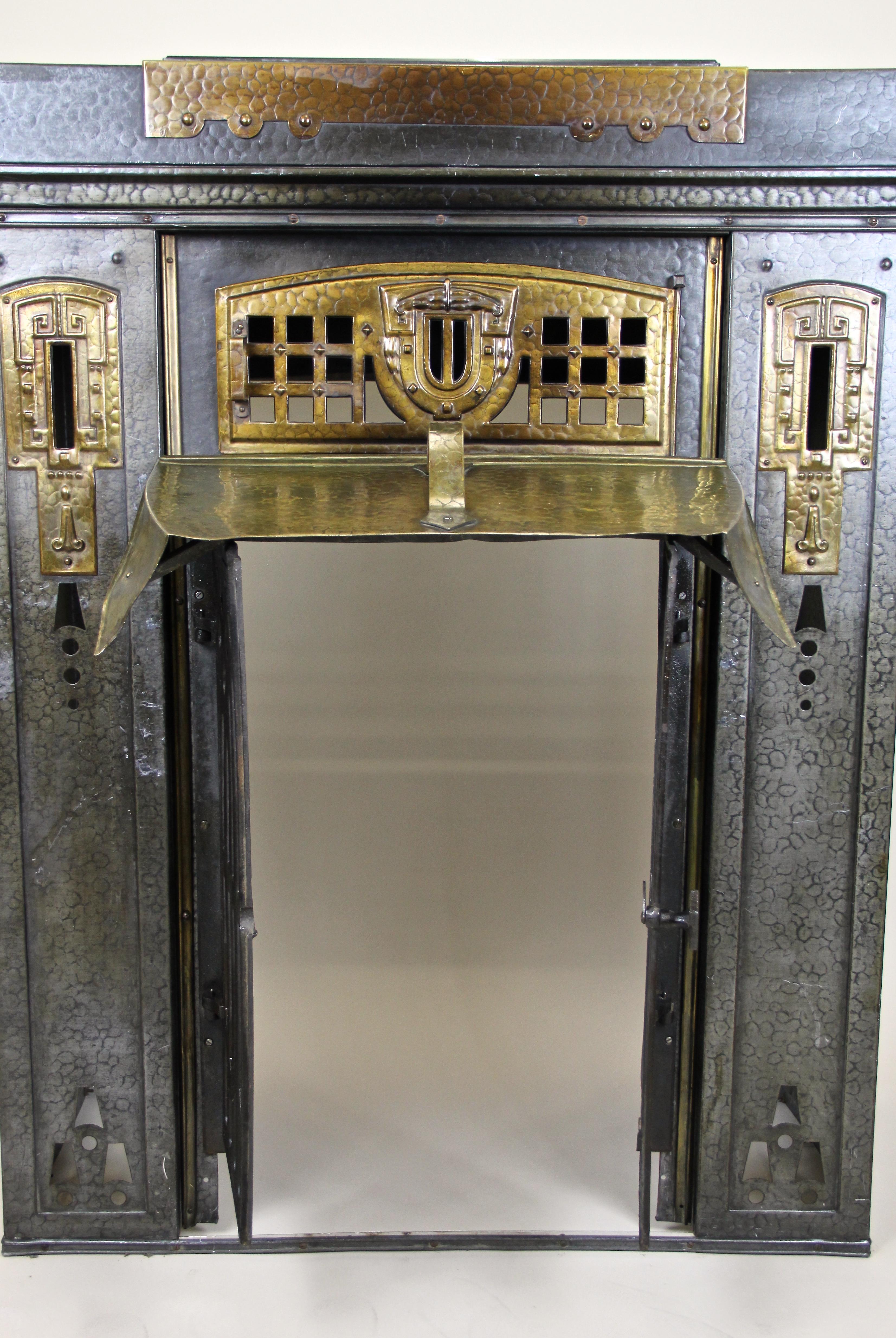 Art Nouveau Metal Fireplace Handcrafted Early 20th Century, Austria, circa 1900 4