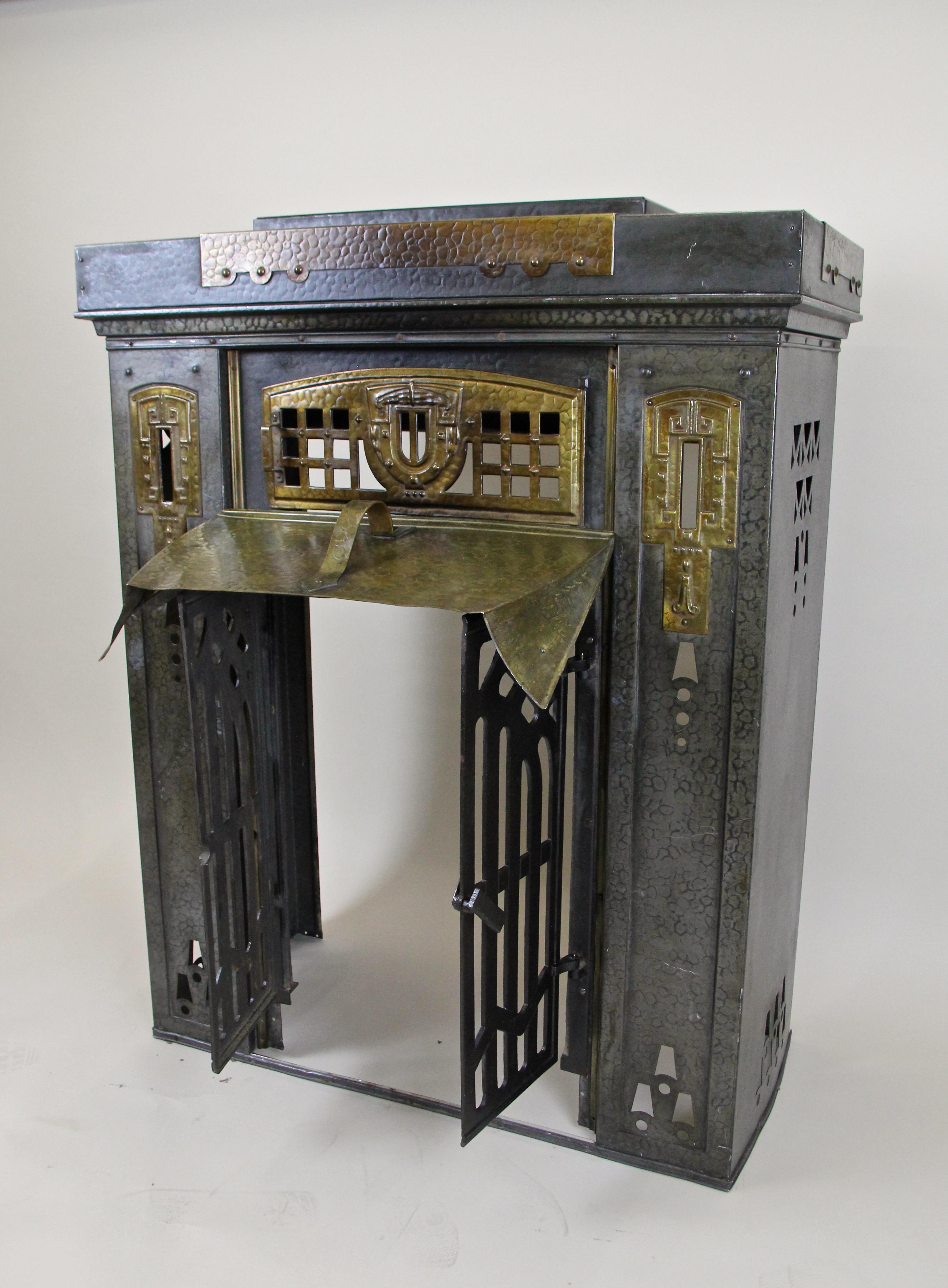 Art Nouveau Metal Fireplace Handcrafted Early 20th Century, Austria, circa 1900 5
