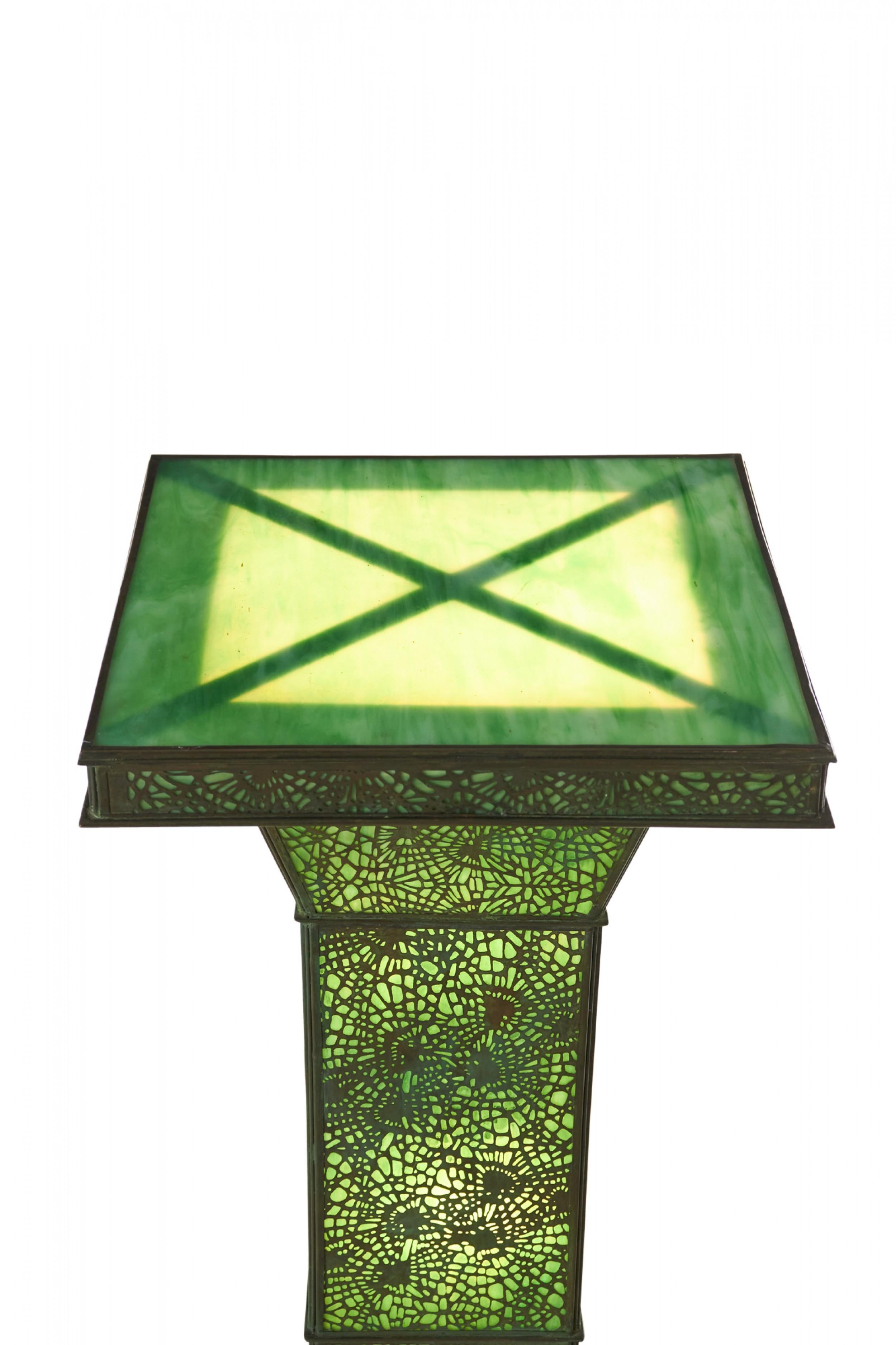 Art Nouveau Green Slag Glass and Metal Filigree Illuminated Pedestal For Sale 4