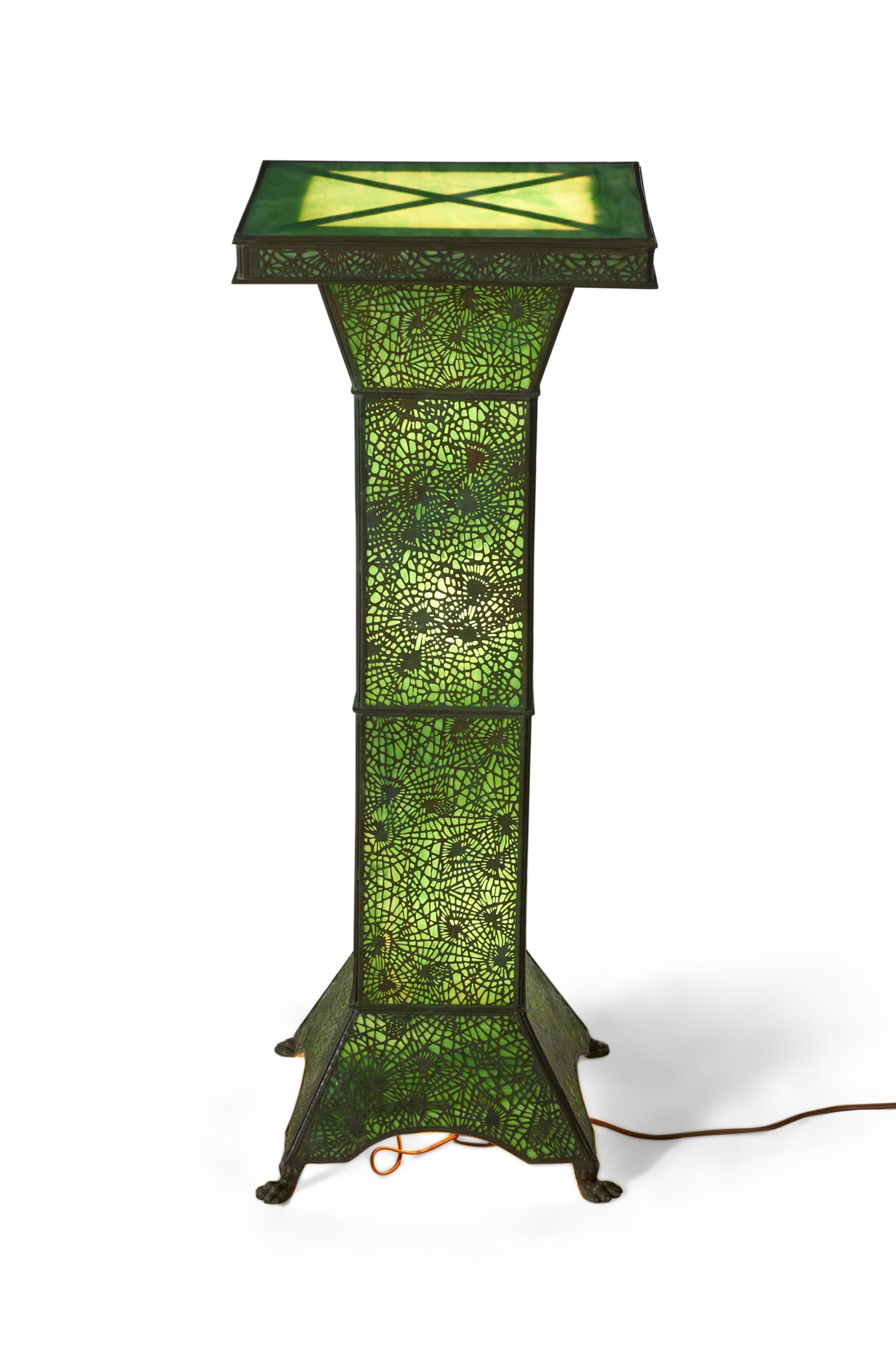 Art Nouveau Green Slag Glass and Metal Filigree Illuminated Pedestal For Sale 3