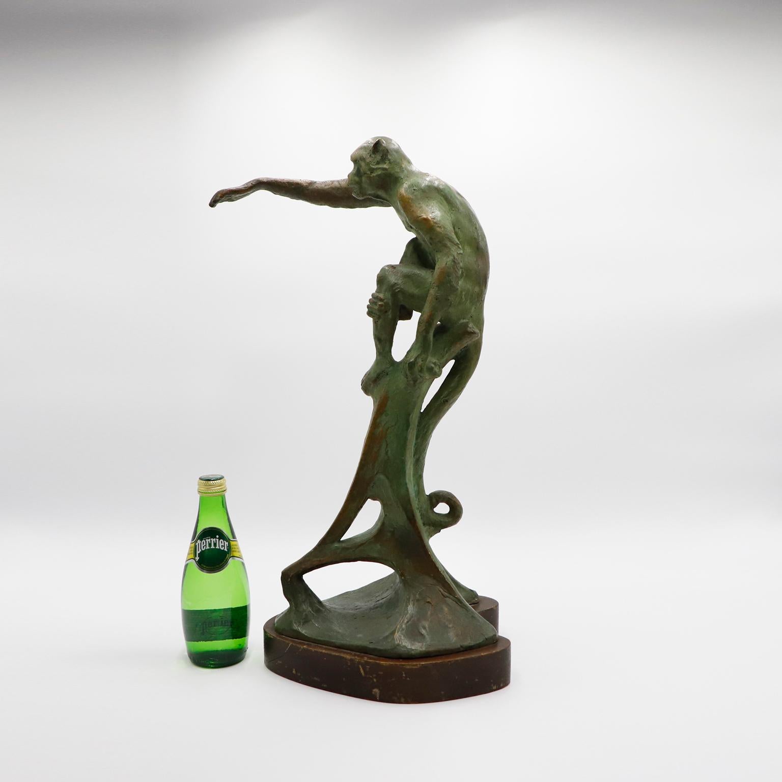 Mexicain Sculpture de singe Art Nouveau en laiton massif signée LIF en vente