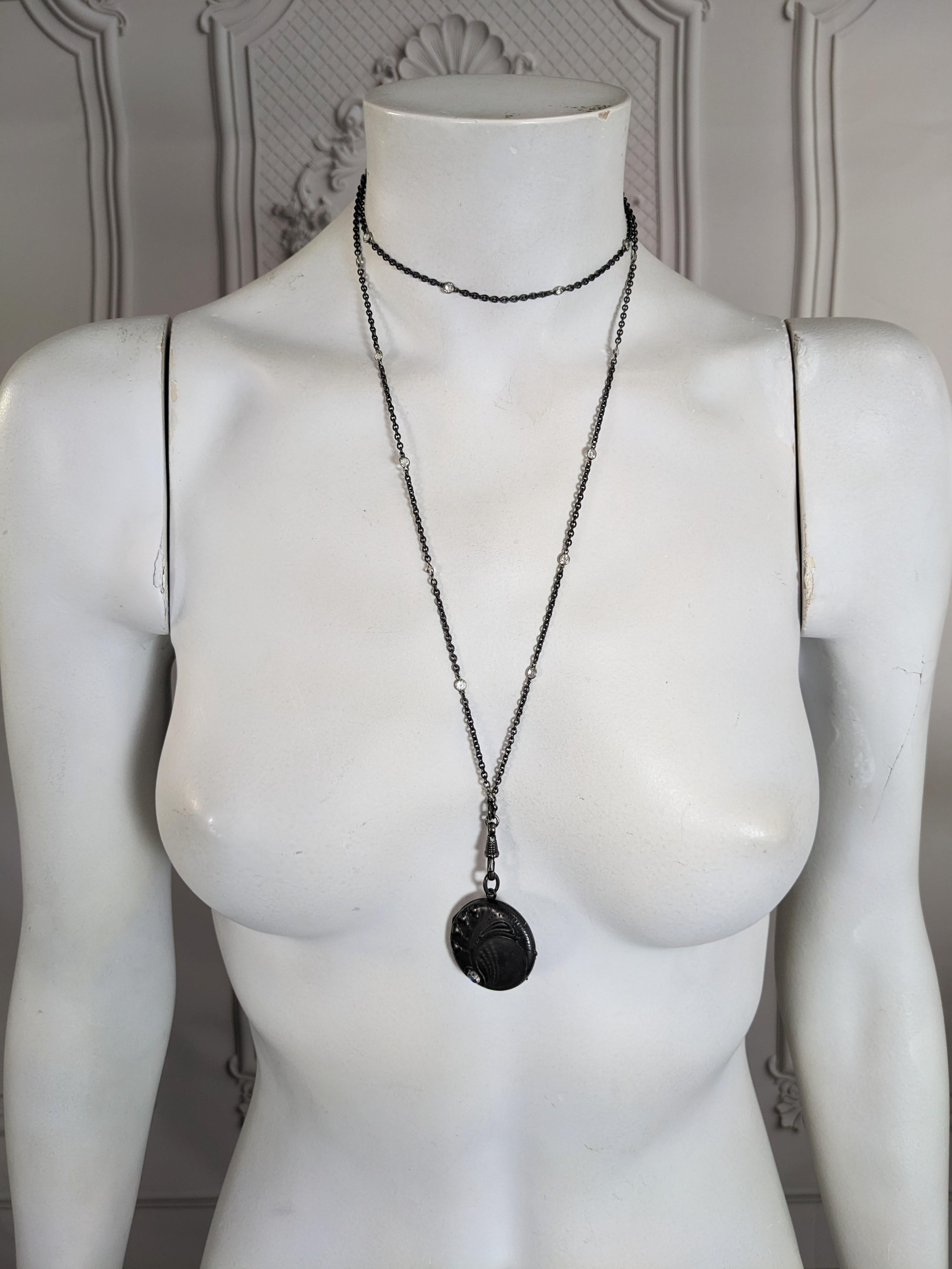 Art Nouveau Moonstone Locket on Chain in vendita 4