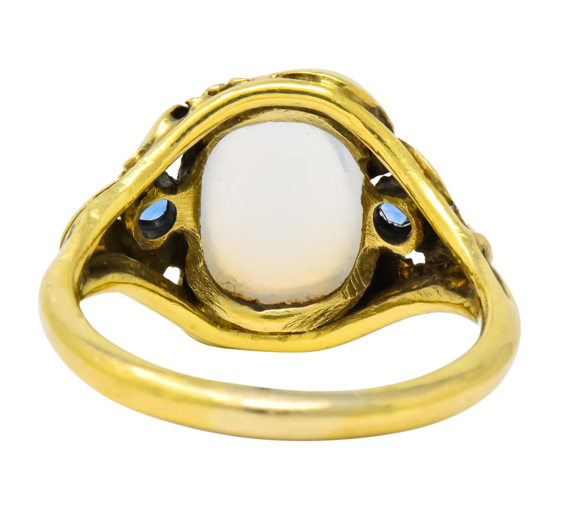 Art Nouveau Moonstone Sapphire 14 Karat Gold Ring, circa 1905 2