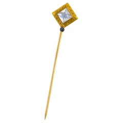 Art Nouveau Moonstone Sapphire 14 Karat Gold Stickpin