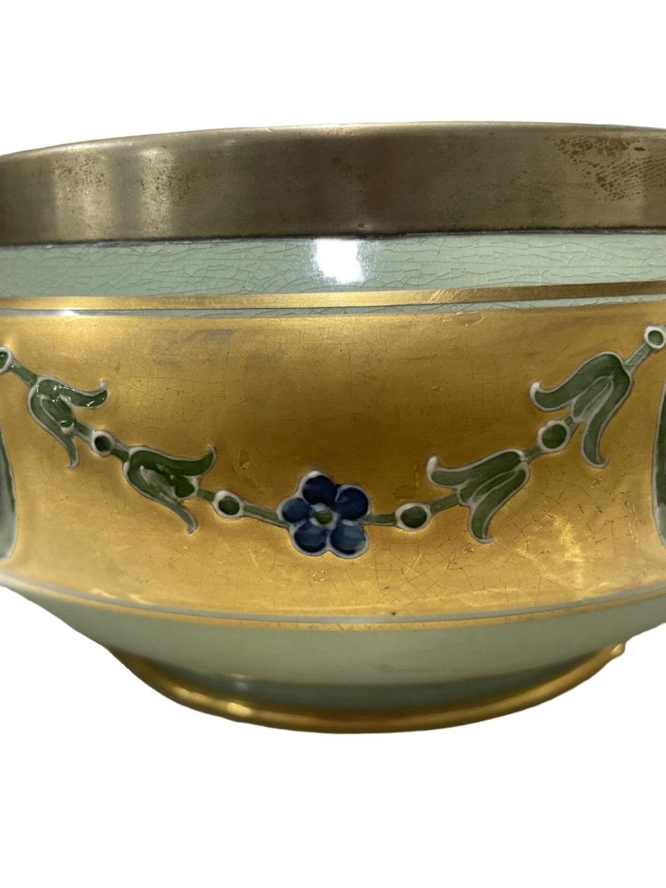 ART NOUVEAU MOORCROFT Florian Ware silver rim bowl In Good Condition For Sale In Richmond Hill, ON