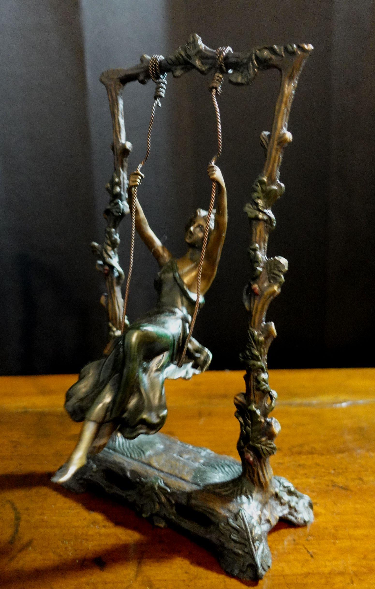 Sculpture en bronze Art Nouveau Moreau « Girl on Swing » (Fille sur balancier) en vente 6
