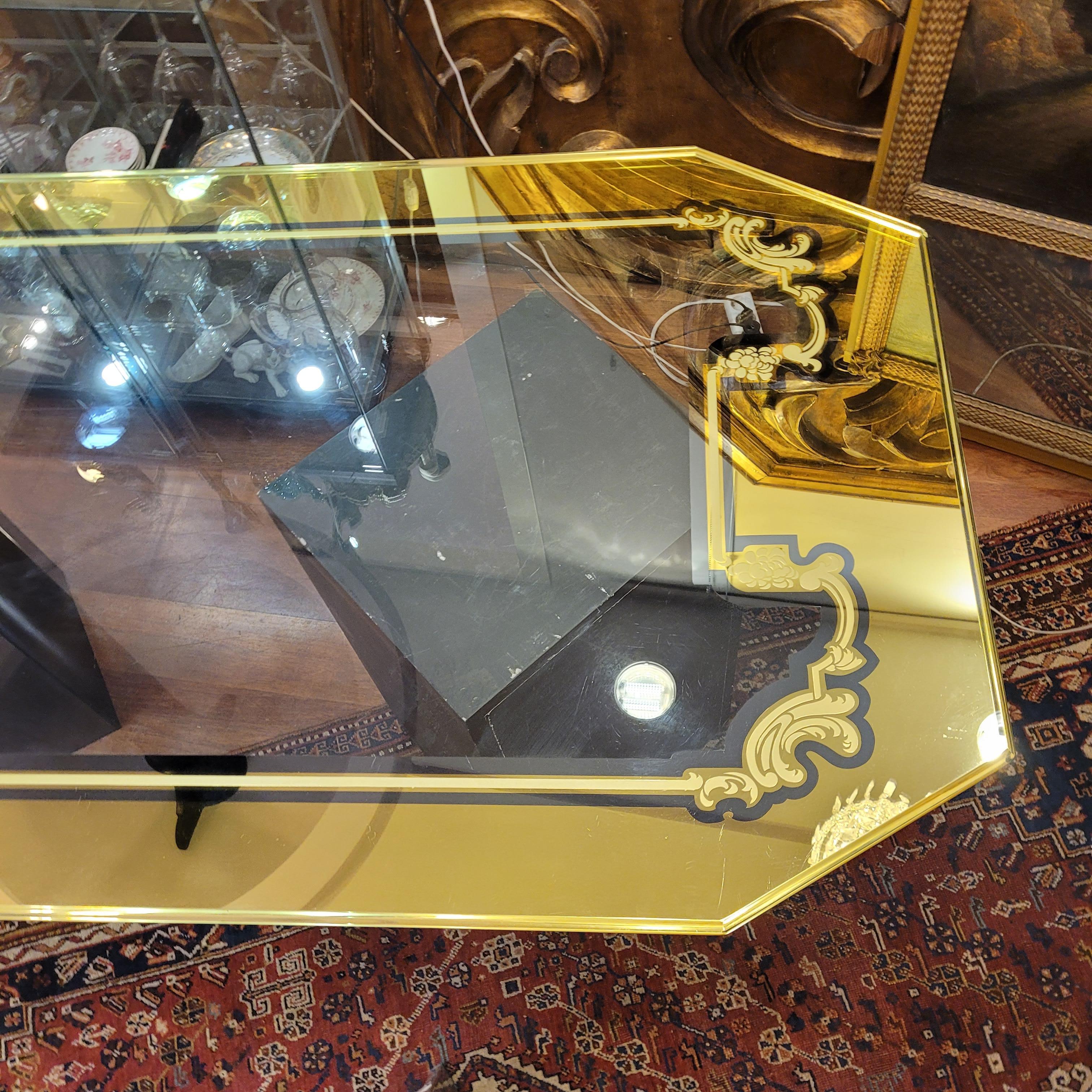 Plateau de table Art Nouveau en verre de Murano, ton jaune doux ou or en vente 5