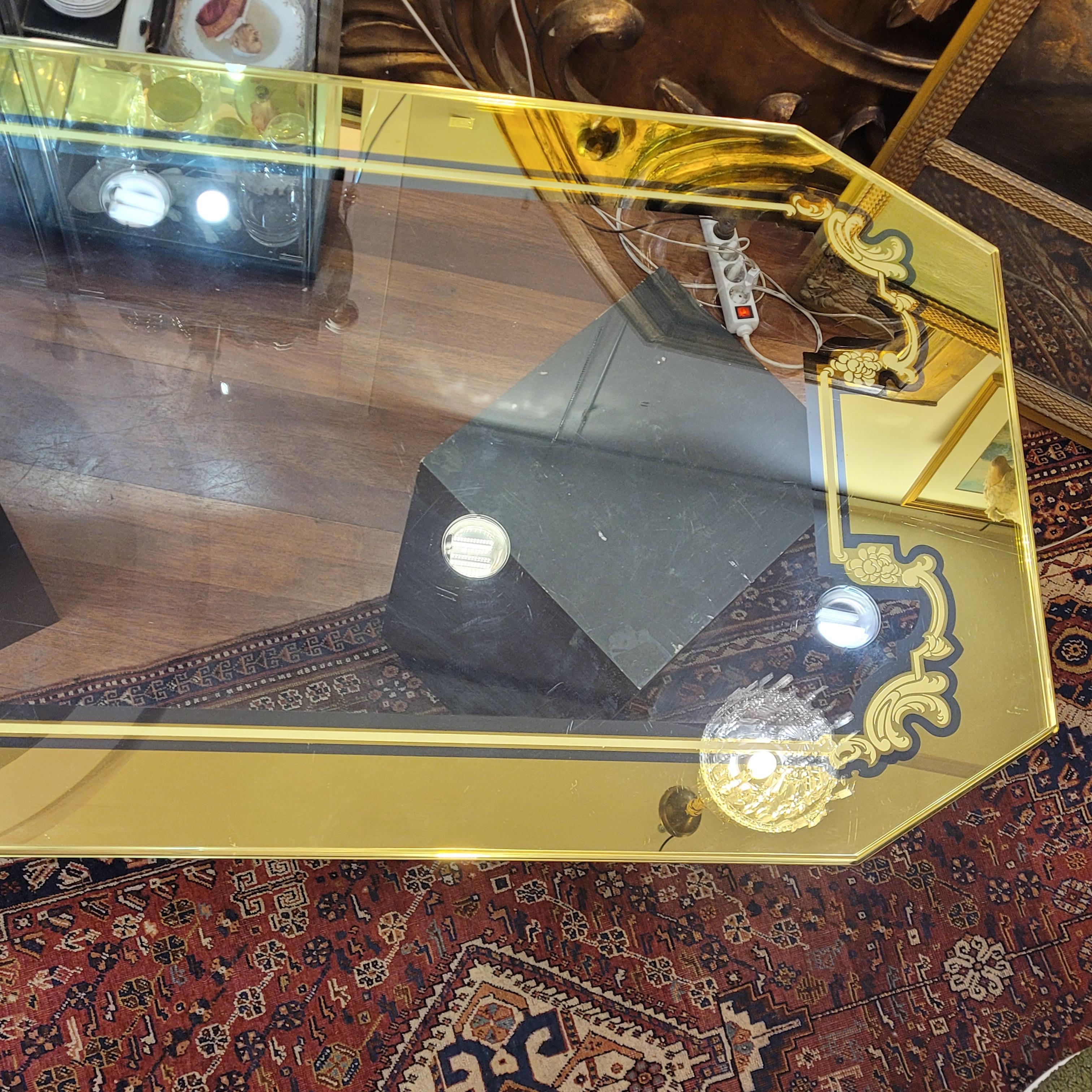 Plateau de table Art Nouveau en verre de Murano, ton jaune doux ou or Bon état - En vente à Valladolid, ES