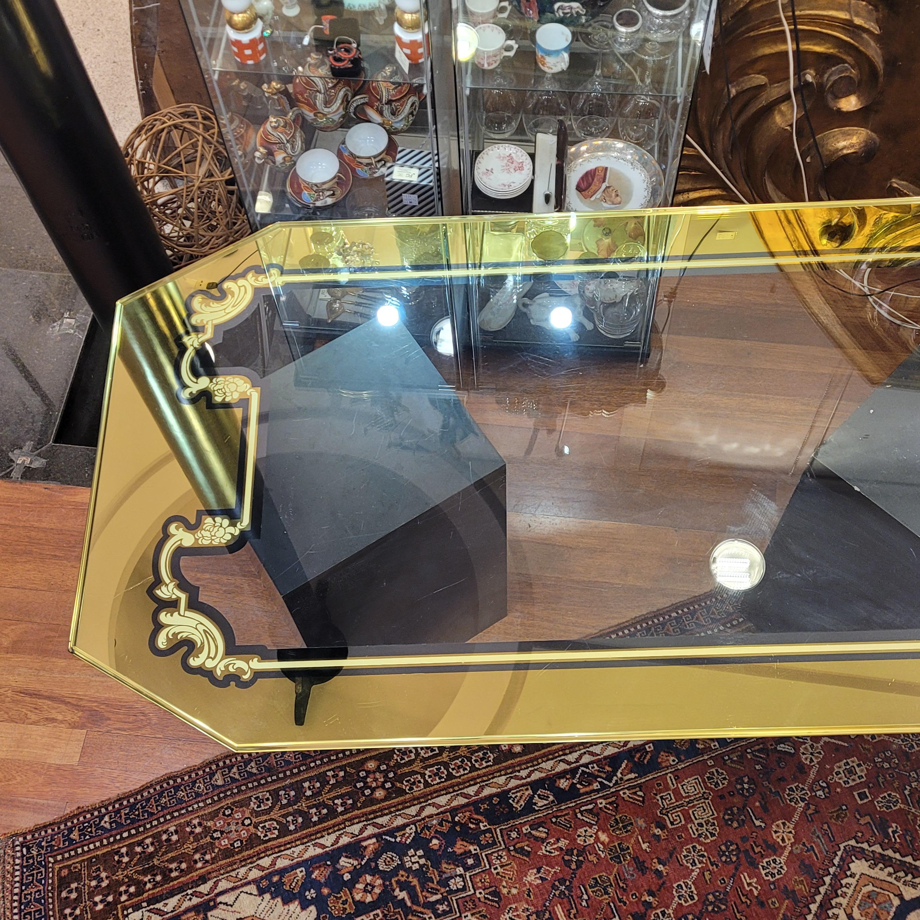 Début du 20ème siècle Plateau de table Art Nouveau en verre de Murano, ton jaune doux ou or en vente