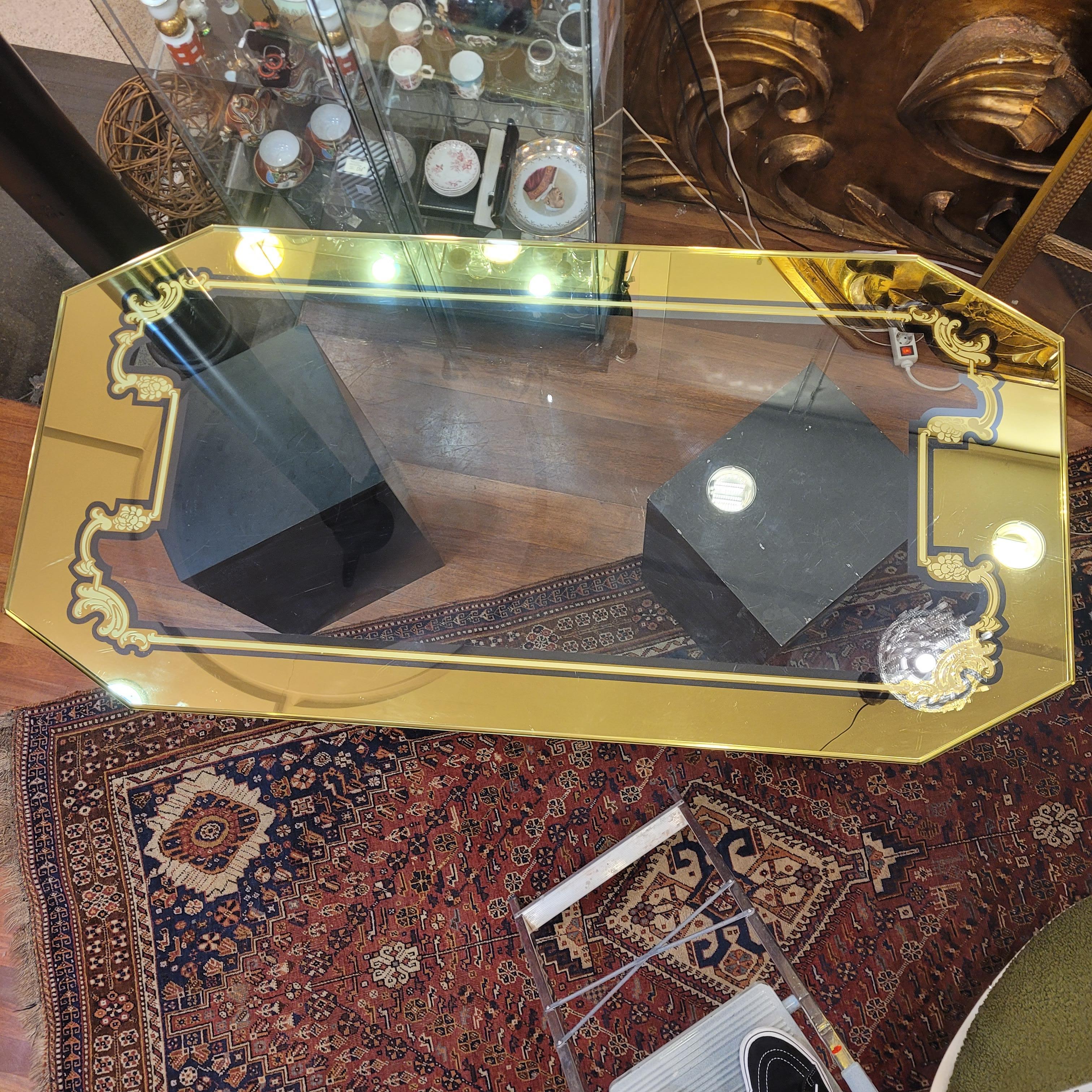 Plateau de table Art Nouveau en verre de Murano, ton jaune doux ou or en vente 1