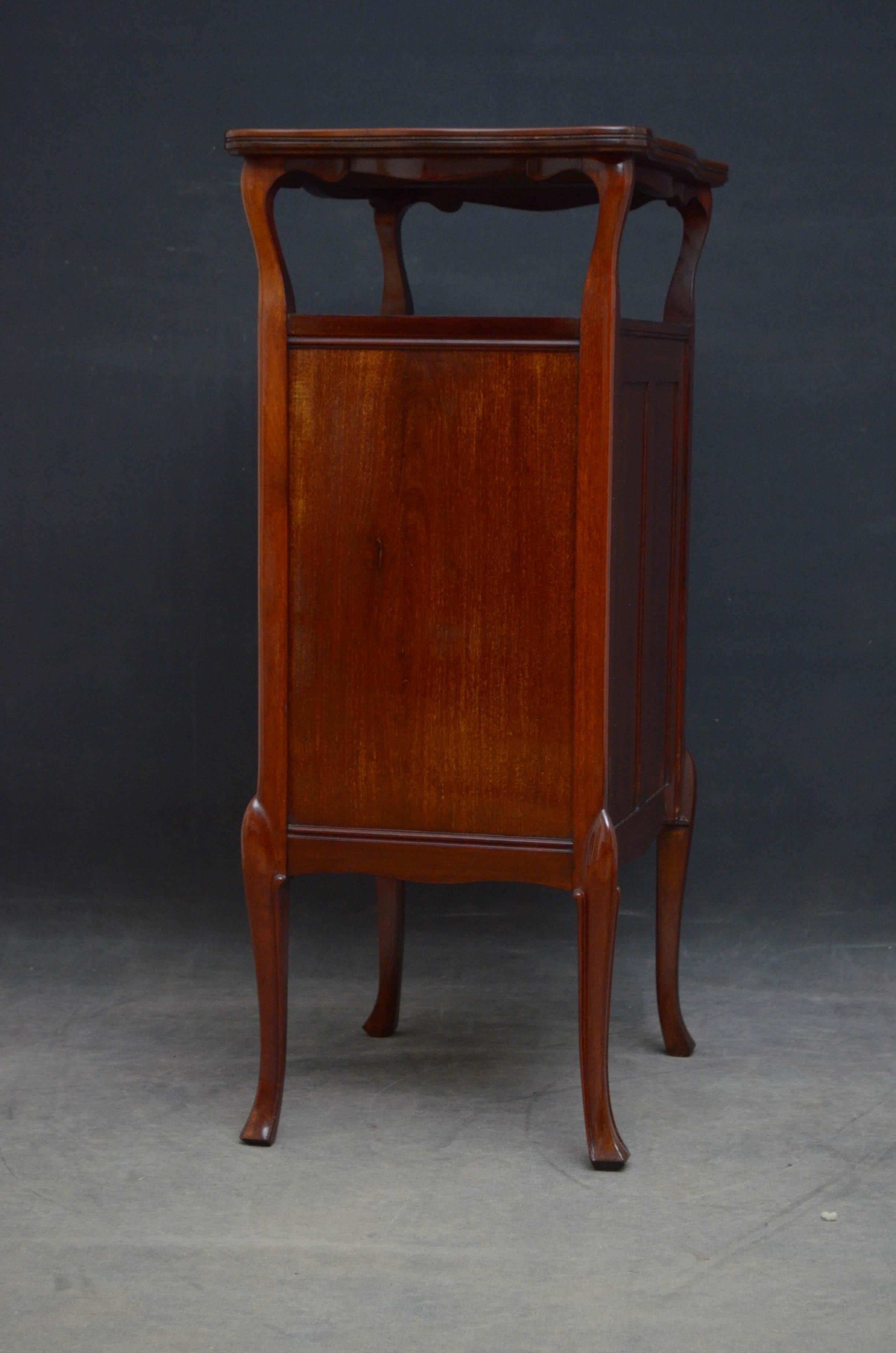 Art Nouveau Music Cabinet in Mahogany Stamped A. Wilson, Peck & Co, Sheffield For Sale 4