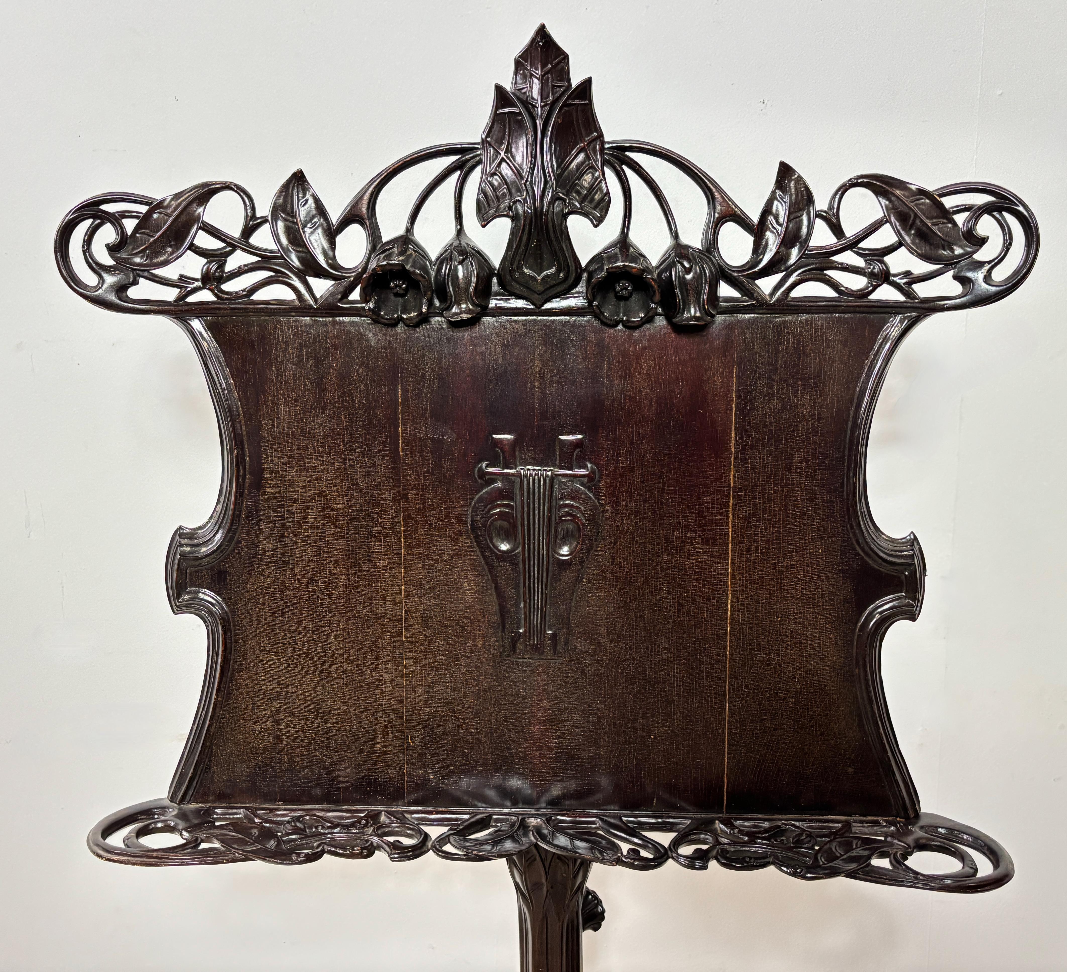 Atril Art Nouveau Austríaco en venta