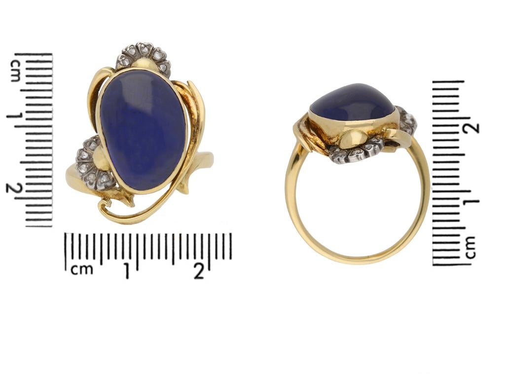 Cabochon Art Nouveau natural Burmese sapphire diamond ring, circa 1900. For Sale