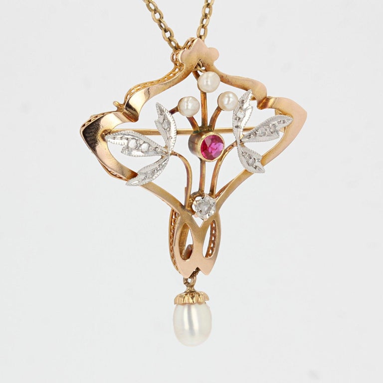 Art Nouveau Natural Pearl Diamond Ruby 18 Karat Yellow Gold Pendant, Brooch In Good Condition For Sale In Poitiers, FR