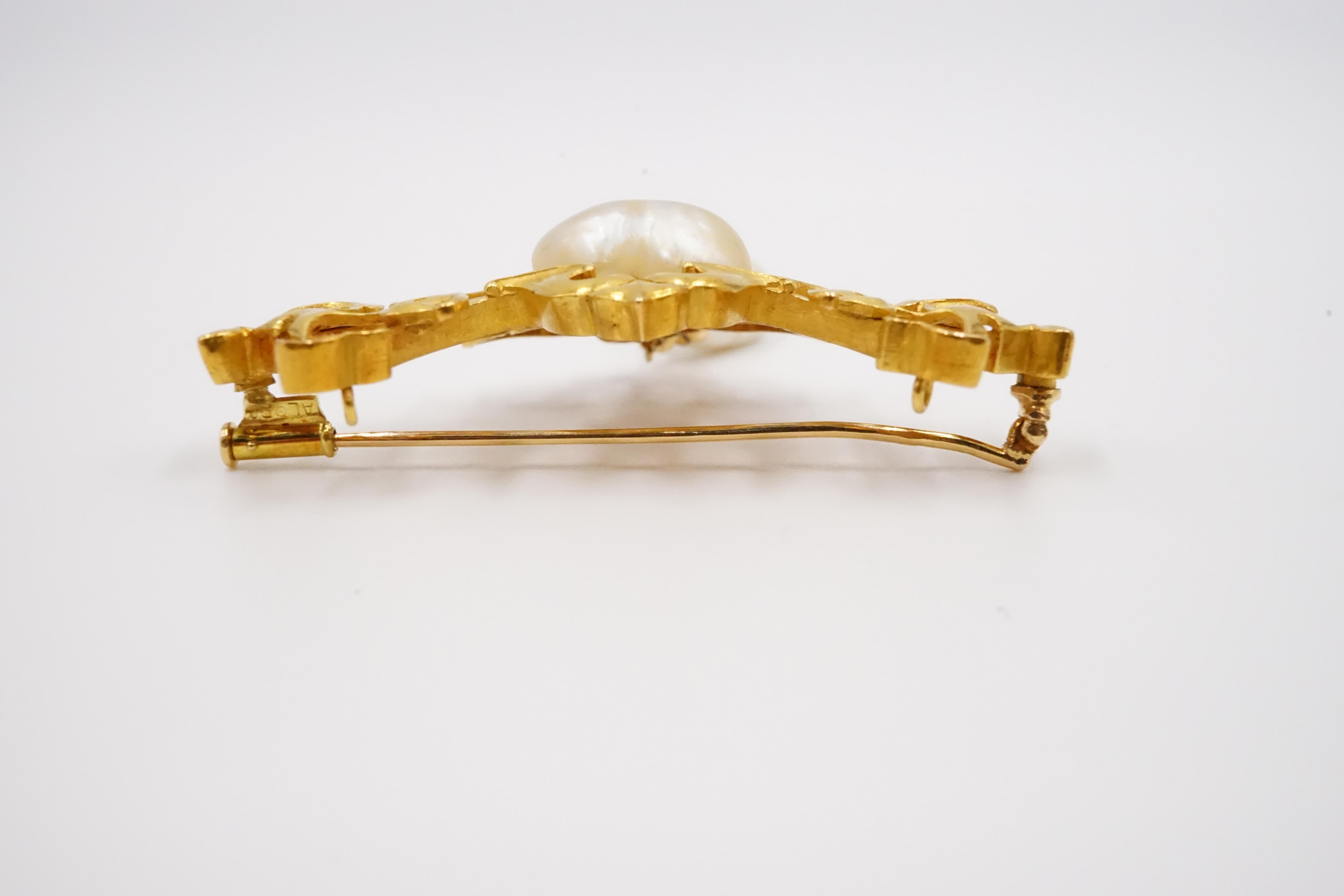 Art Nouveau Natural Pearl, Gold and Diamond Brooch with Certificates In Good Condition In London, GB
