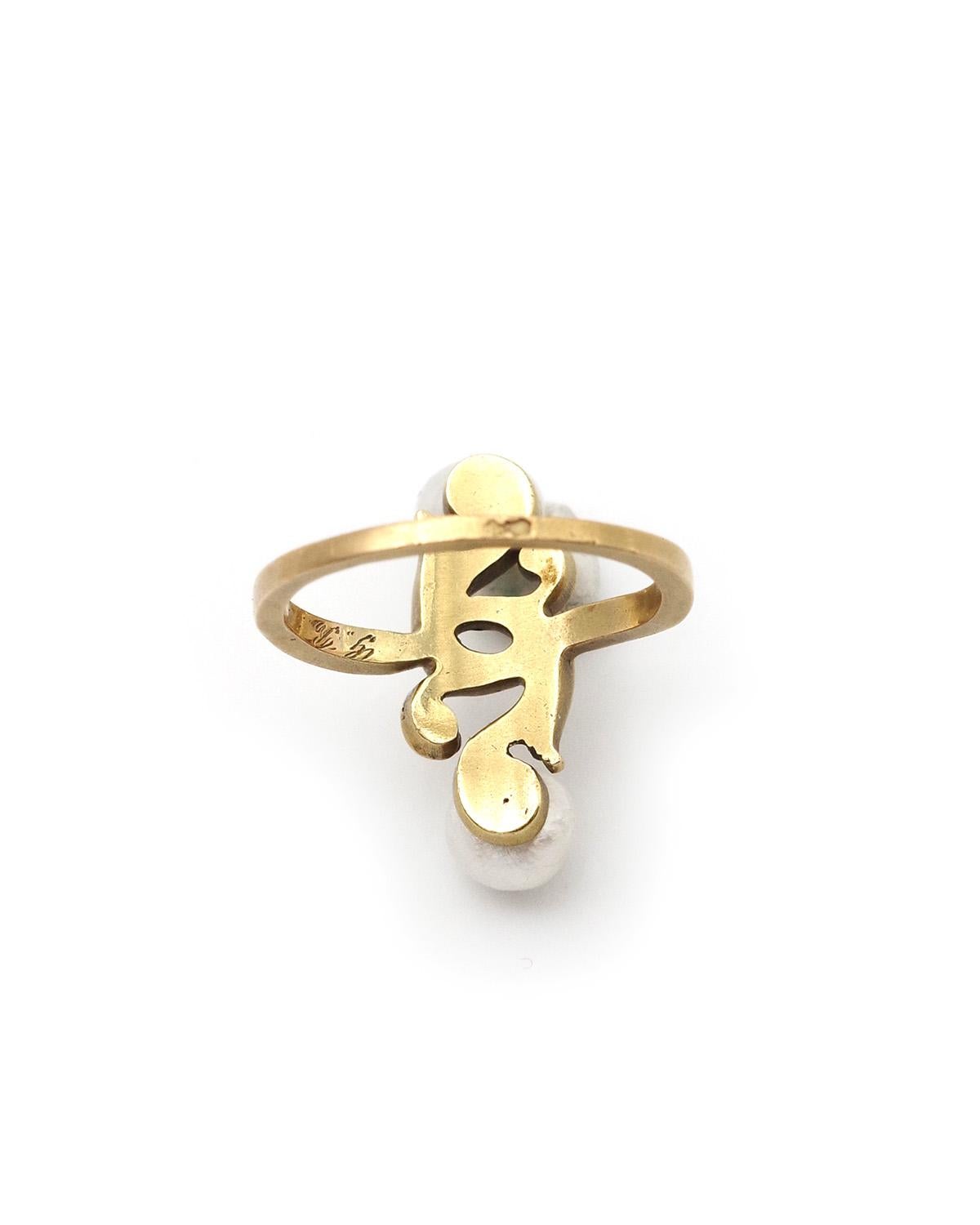 Art Nouveau natural pearl mistletoe ring in 18k gold, Art Nouveau, natural pearl (Perle) im Angebot