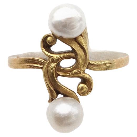 Art Nouveau natural pearl mistletoe ring in 18k gold, Art Nouveau, natural pearl