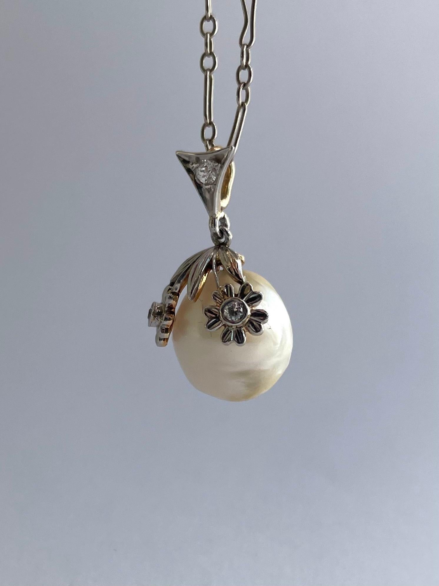Women's Art Nouveau Natural River Pearl & Diamond Flower Pendant in Platinum For Sale