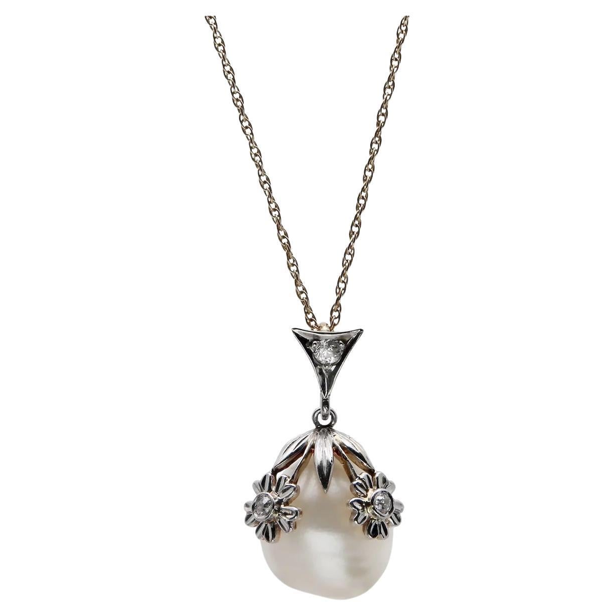 Art Nouveau Natural River Pearl & Diamond Flower Pendant in Platinum For Sale