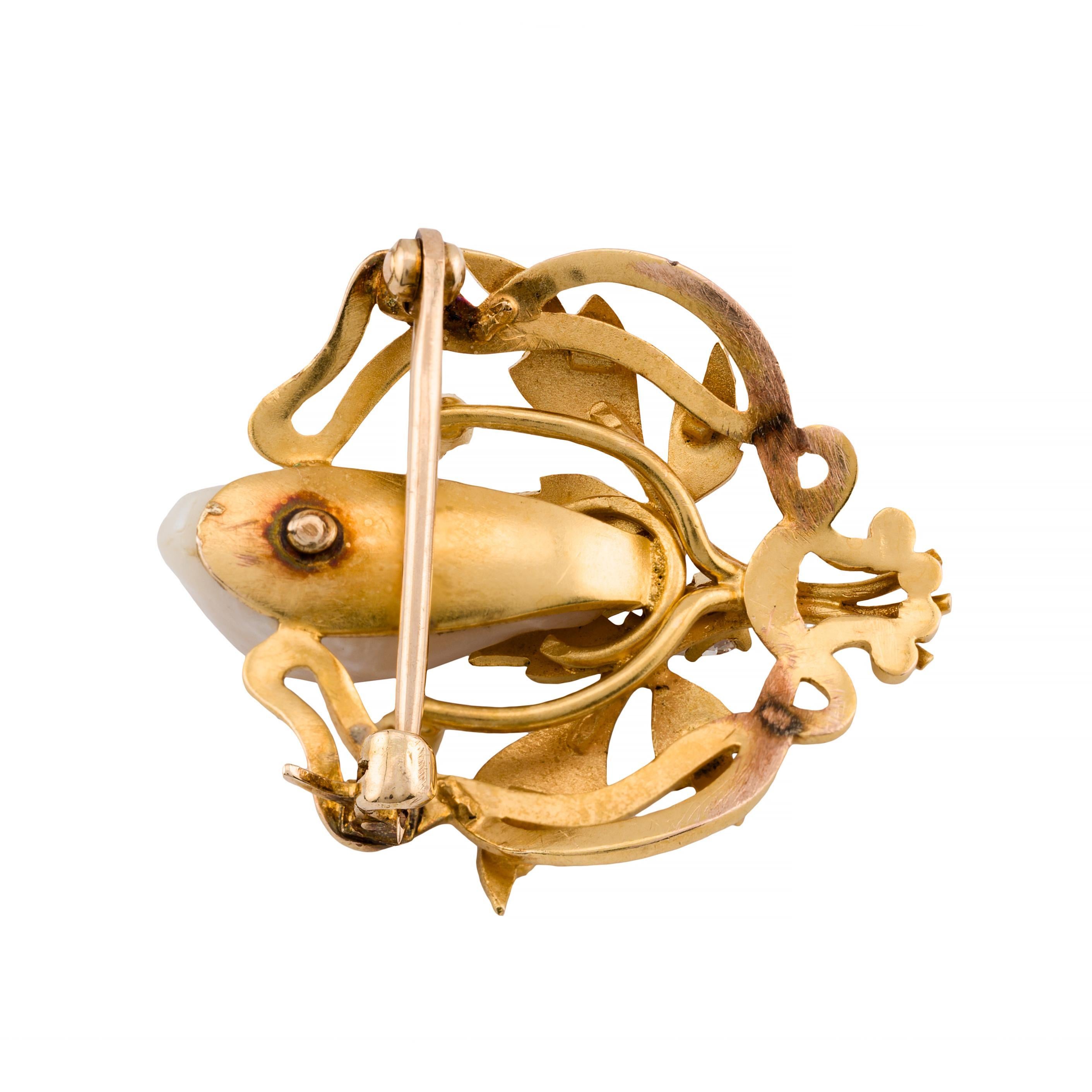Nouveau Natural River Pearl Enamel & Mine Cut Diamond Foliate Motif Brooch In Excellent Condition In Boston, MA