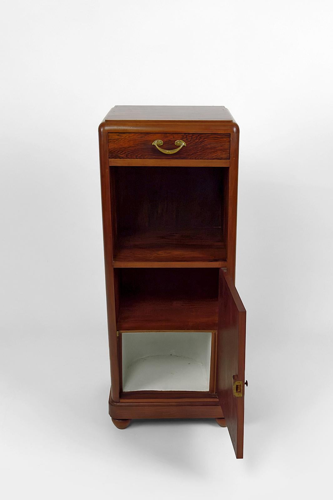 Art Nouveau Nightstand by Louis Majorelle, circa 1910 5