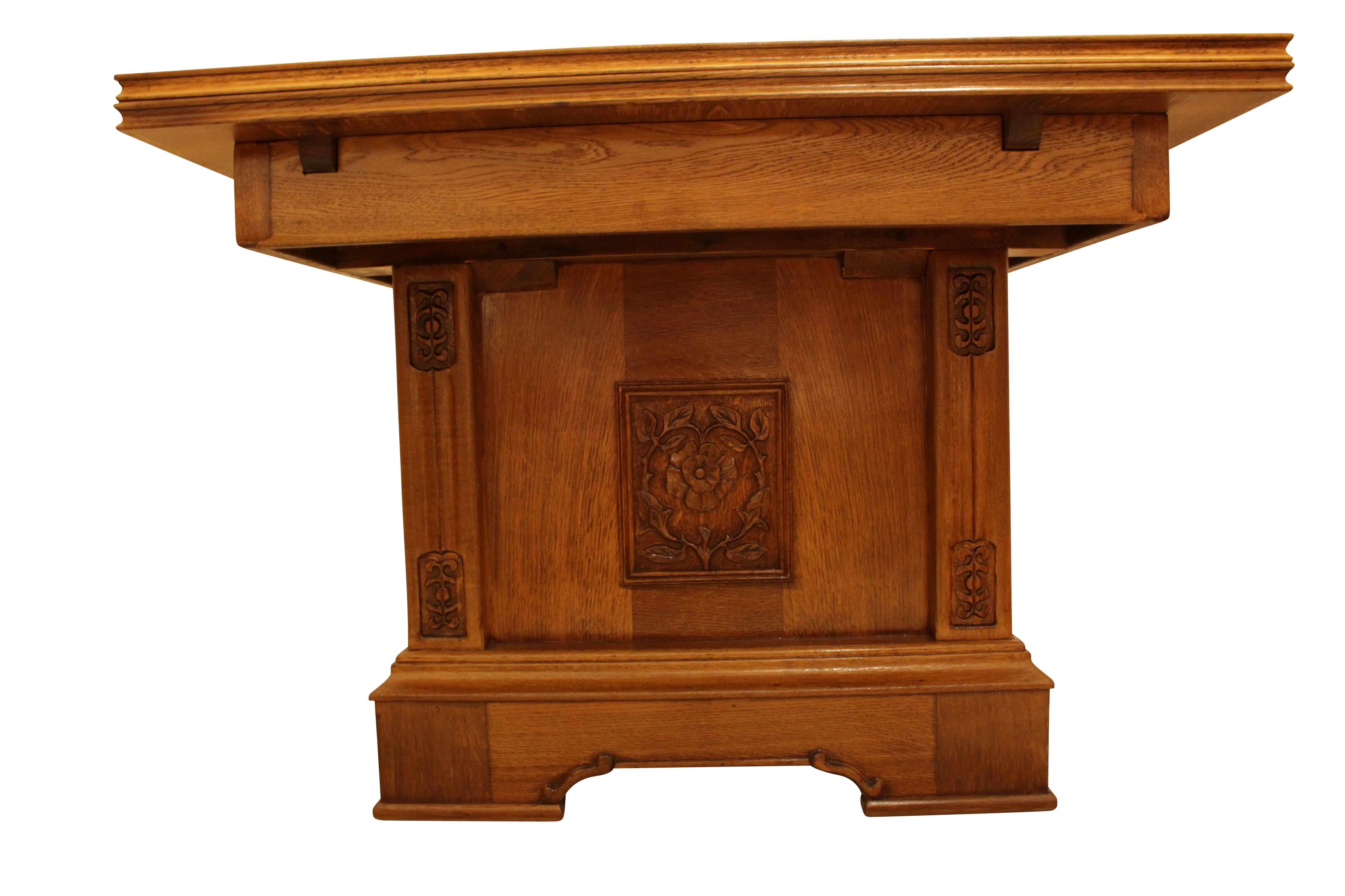 Polished Art Nouveau Oak Big Extendable Table For Sale