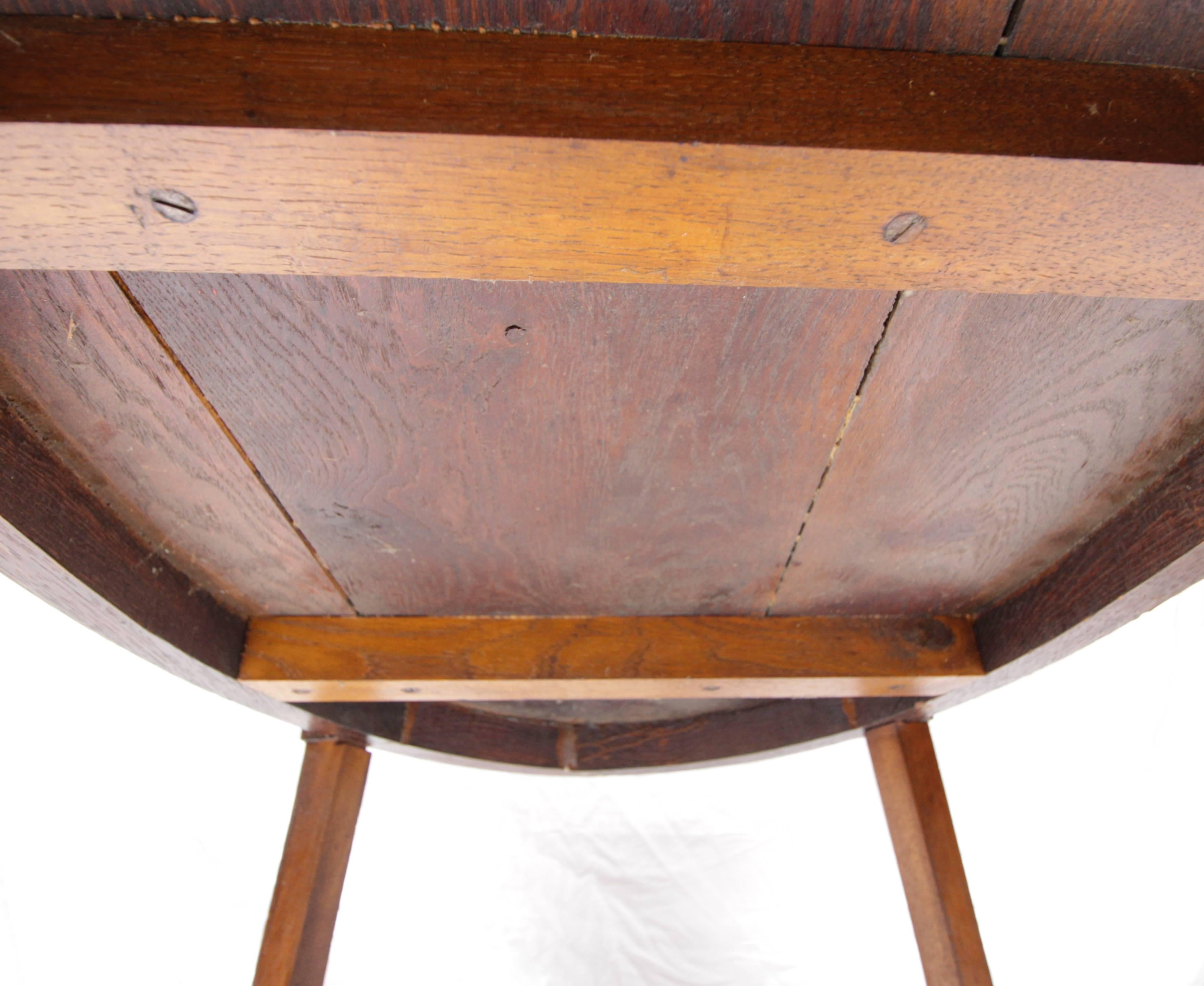 Early 20th Century Art Nouveau Oak Table For Sale