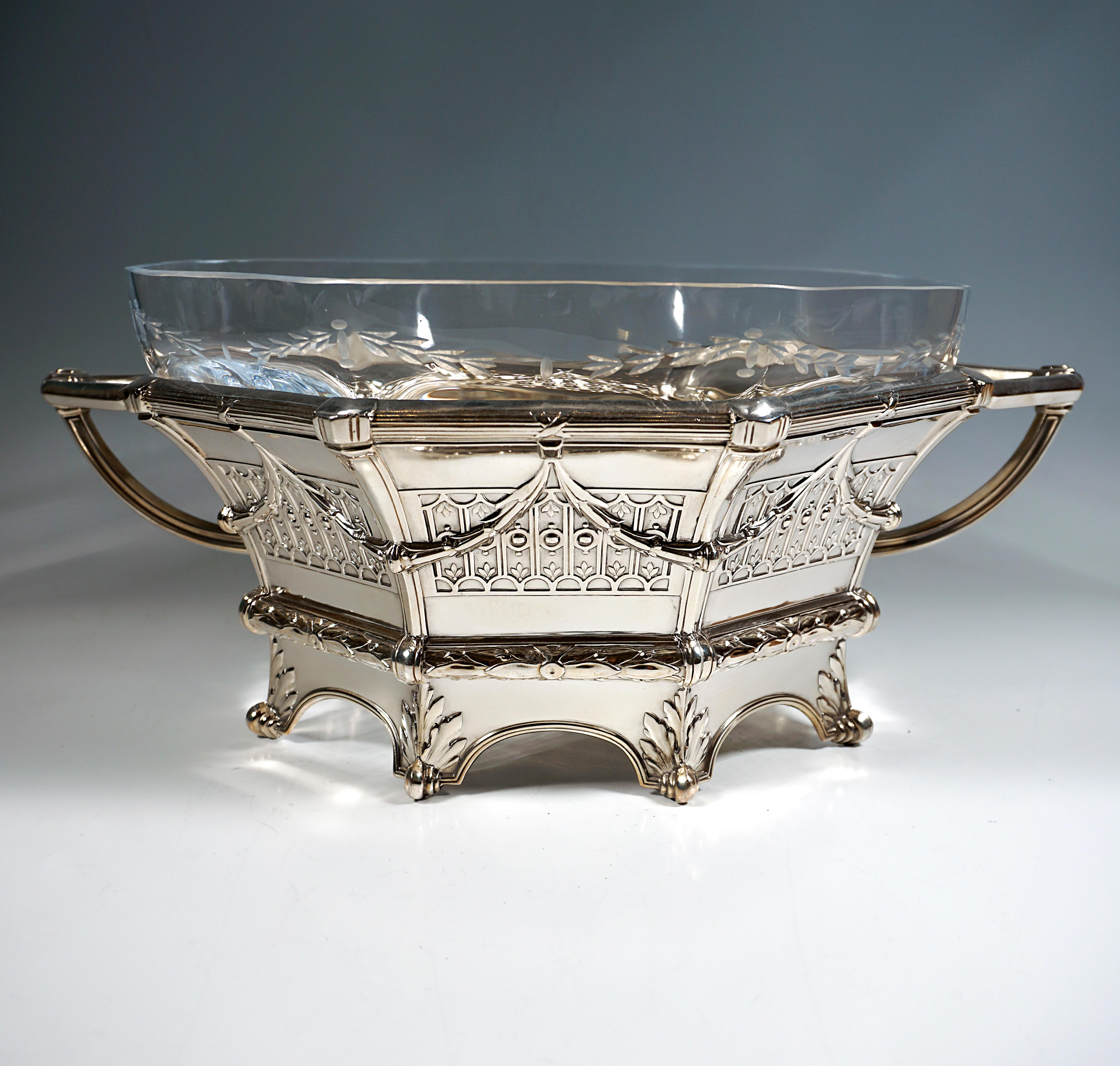 Art Nouveau Octagonal Silver Centerpiece, by a. Bachruch, Austria-Hungary, 1910 In Good Condition In Vienna, AT