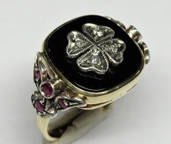 Art Nouveau Onyx 0.32 Carat Ruby Round Cut Diamonds 14 Karat Yellow Gold Ring