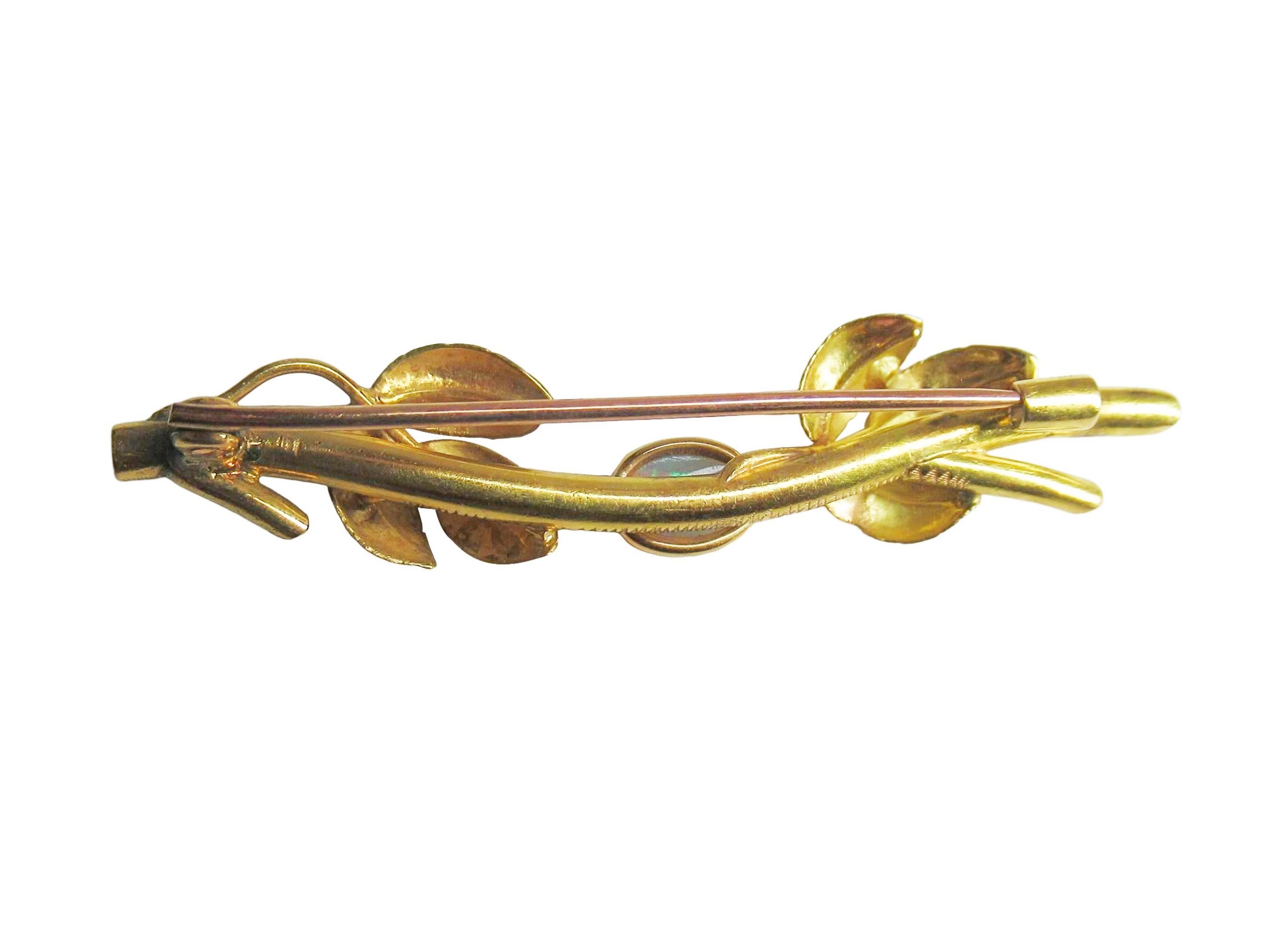 Art Nouveau Opal 18k Gold Leaves and Branch Finely Detailed Edwardian Pin Brooch In Good Condition For Sale In North Attleboro, MA