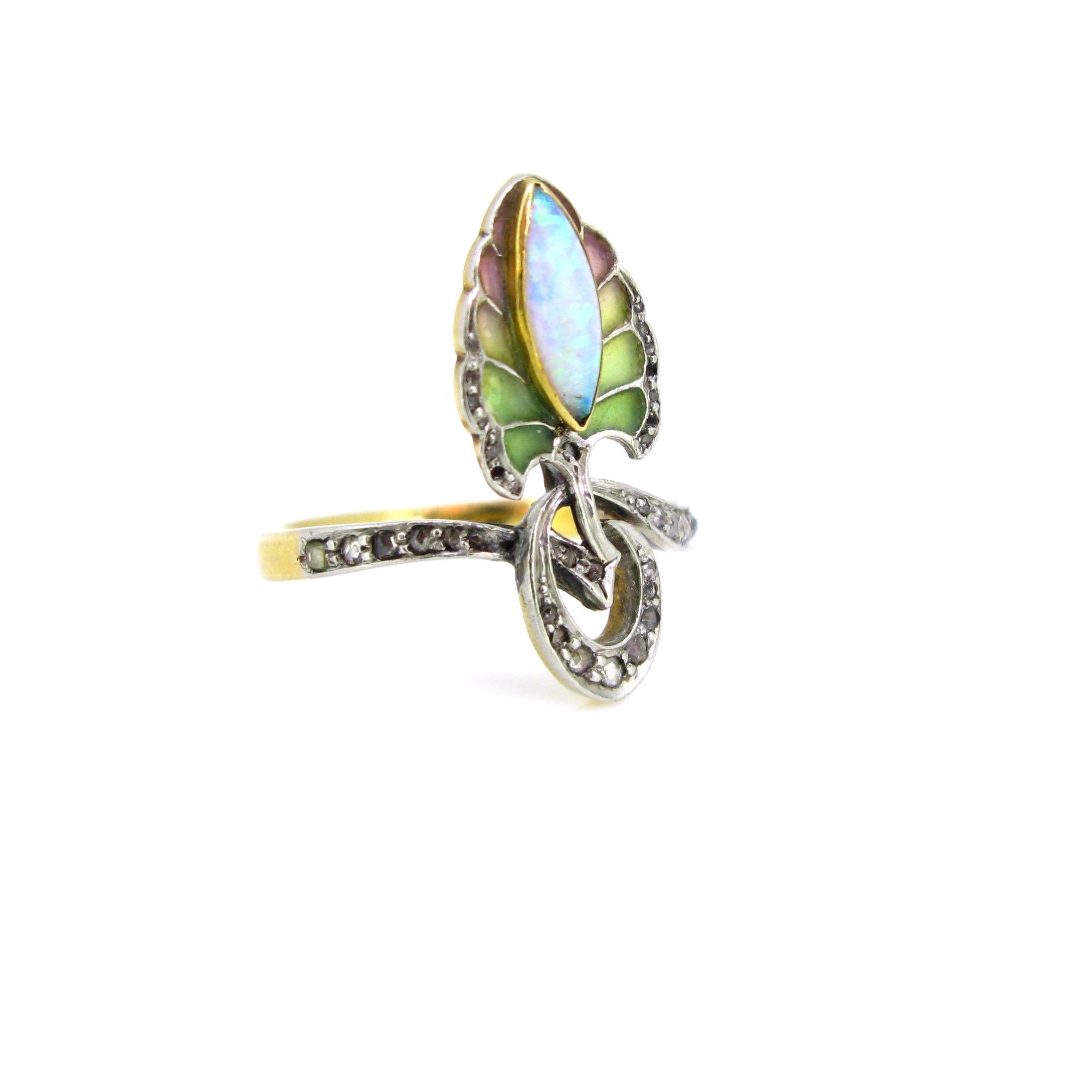 Women's or Men's Art Nouveau Opal and Diamonds Plique a Jour Yellow Gold Platinum Enamel Ring