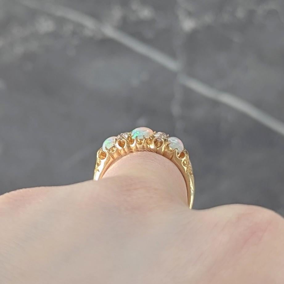 Art Nouveau Opal Diamond 18 Karat Yellow Gold Foliate Antique Band Ring For Sale 4