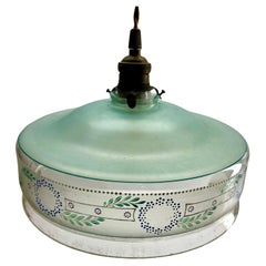 Plafonnier Art Nouveau Opaline peint à la main, Scailmont Belgique Abat-jour en verre