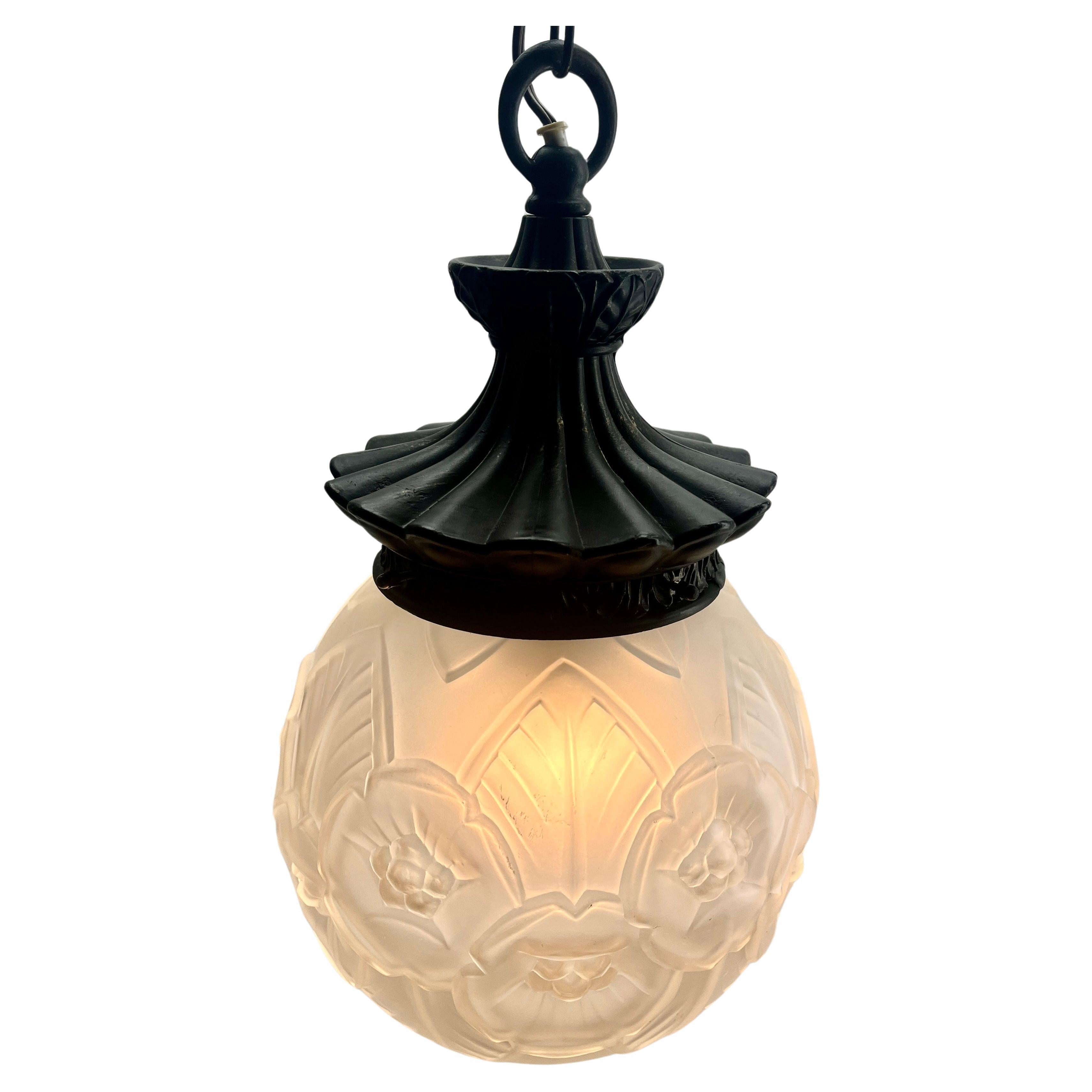 Art Nouveau Opaline Ceiling Lamp, Massive Belgium Glass Shade, 1930s In Good Condition In Verviers, BE